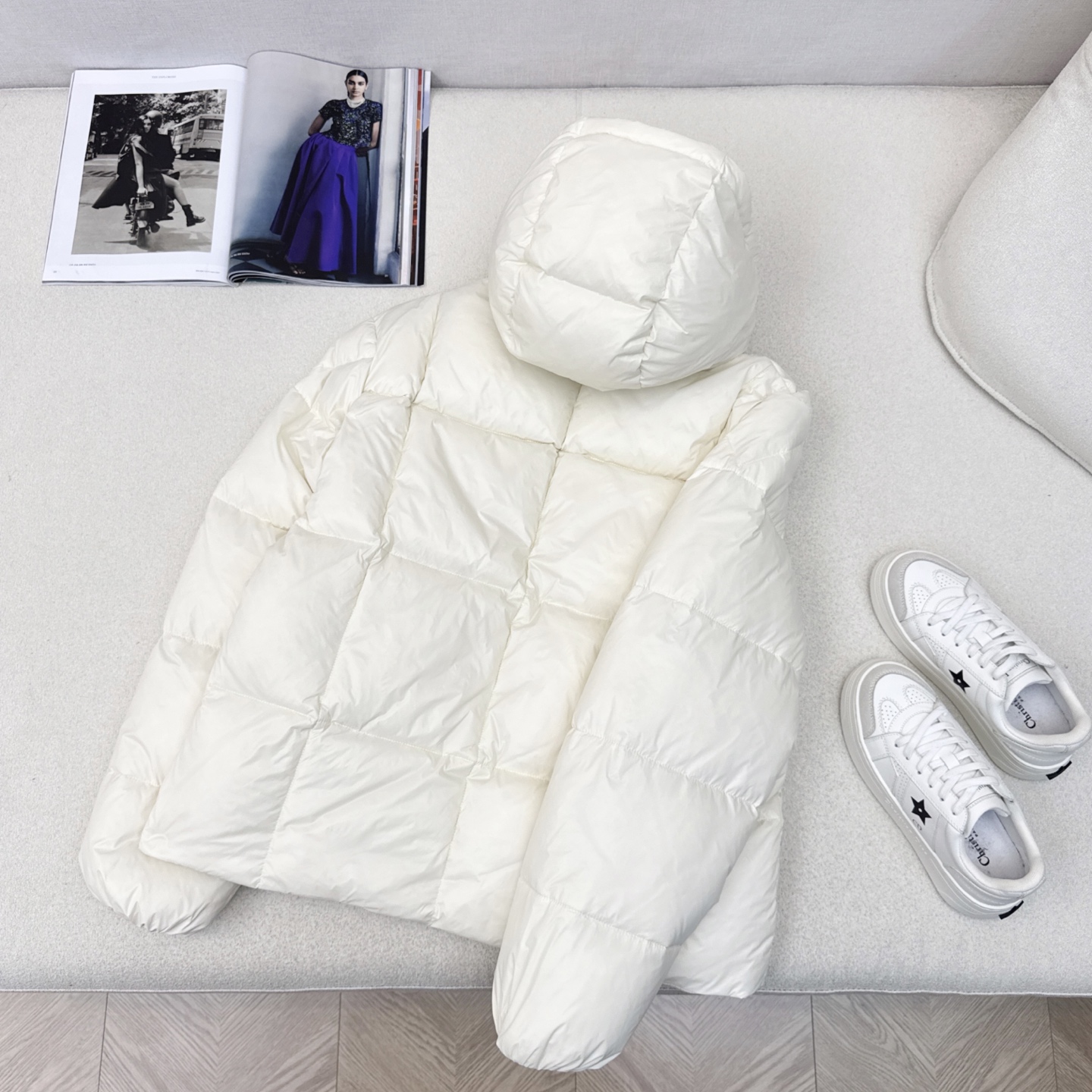 男女同款 原单品质 MC 25Ss———秋冬新品连帽面包羽绒服外套 🤍经典H版型立体剪裁版型设计 时髦又
