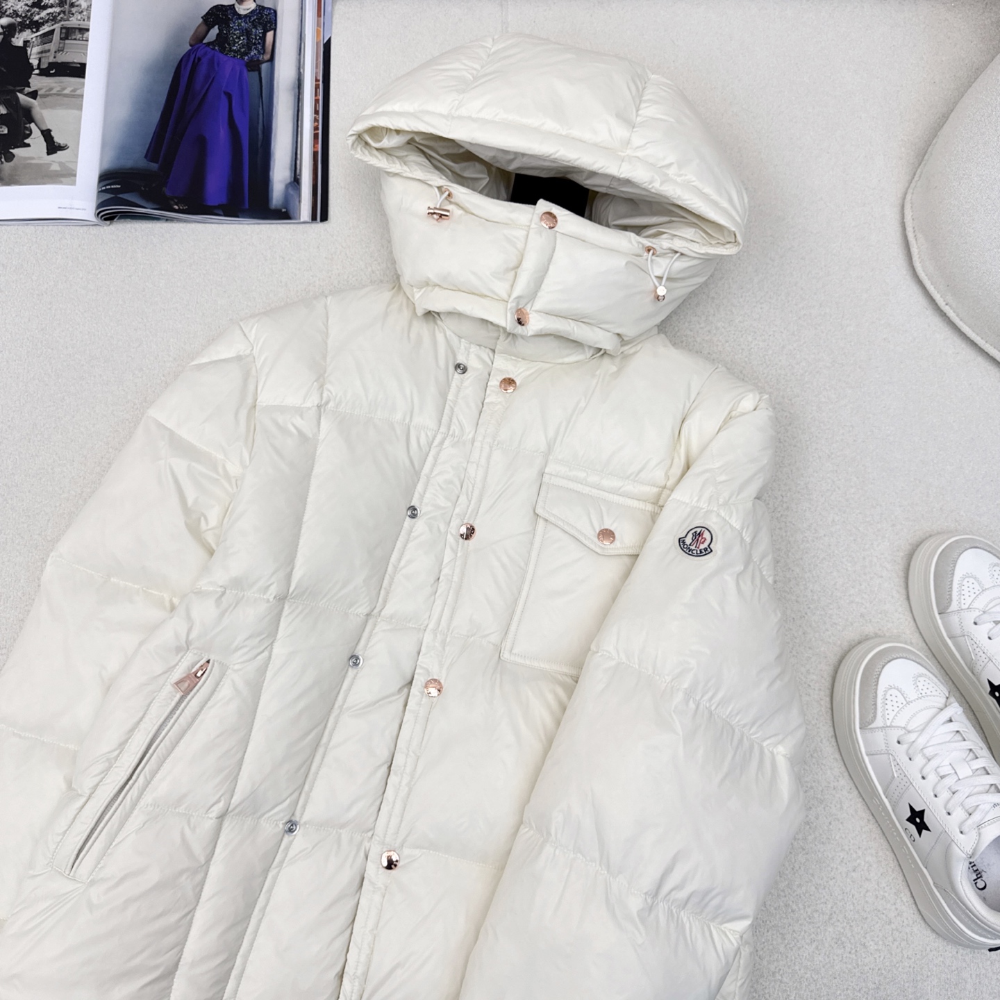 男女同款 原单品质 MC 25Ss———秋冬新品连帽面包羽绒服外套 🤍经典H版型立体剪裁版型设计 时髦又