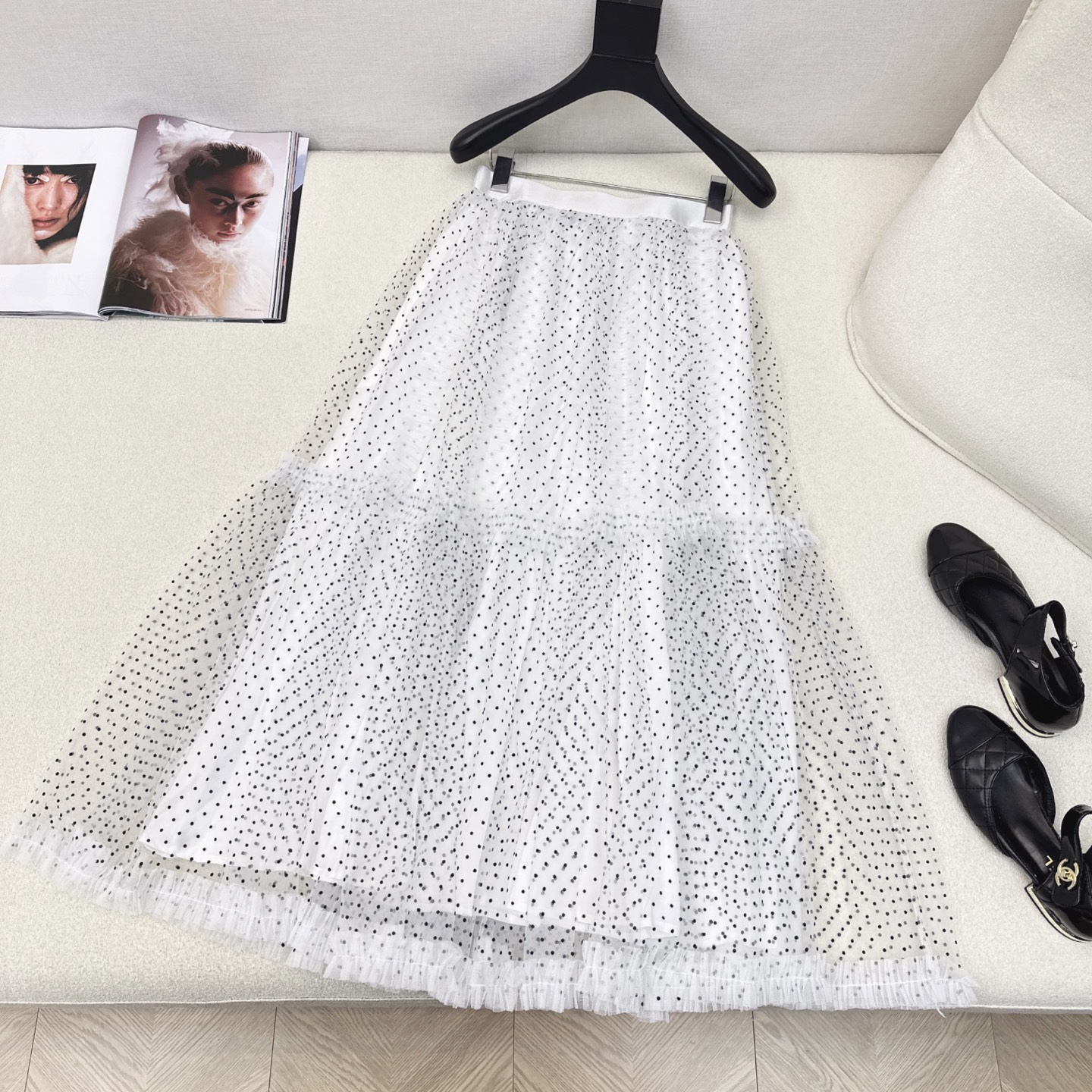 经典优雅气质 CD 25Ss————秋冬最新款立体植绒小波点网纱半裙 🖤非常优雅知性气质 搭配衬衫T恤都