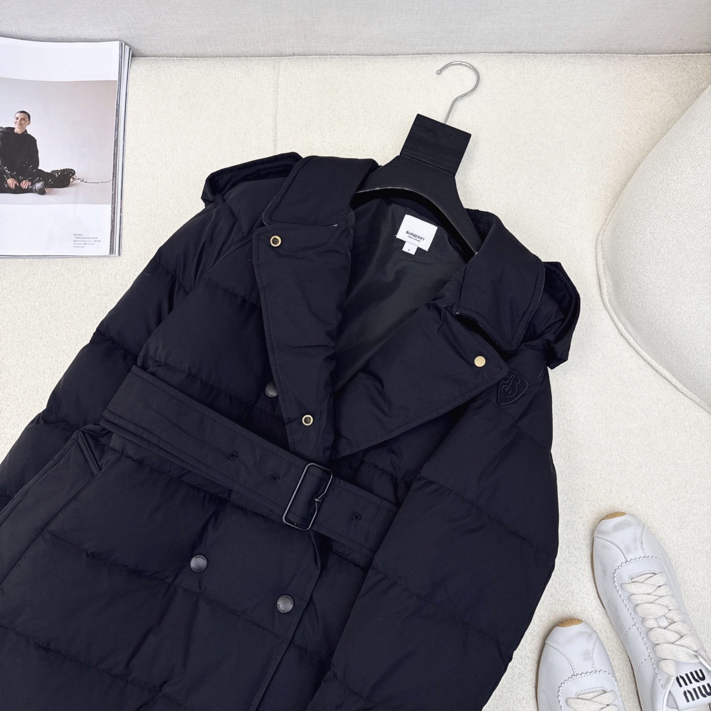 原单品质 Bur 25SS ———秋冬新款经典双排扣翻领长款羽绒服外套 🖤实穿性很高 专柜每年必火的经典