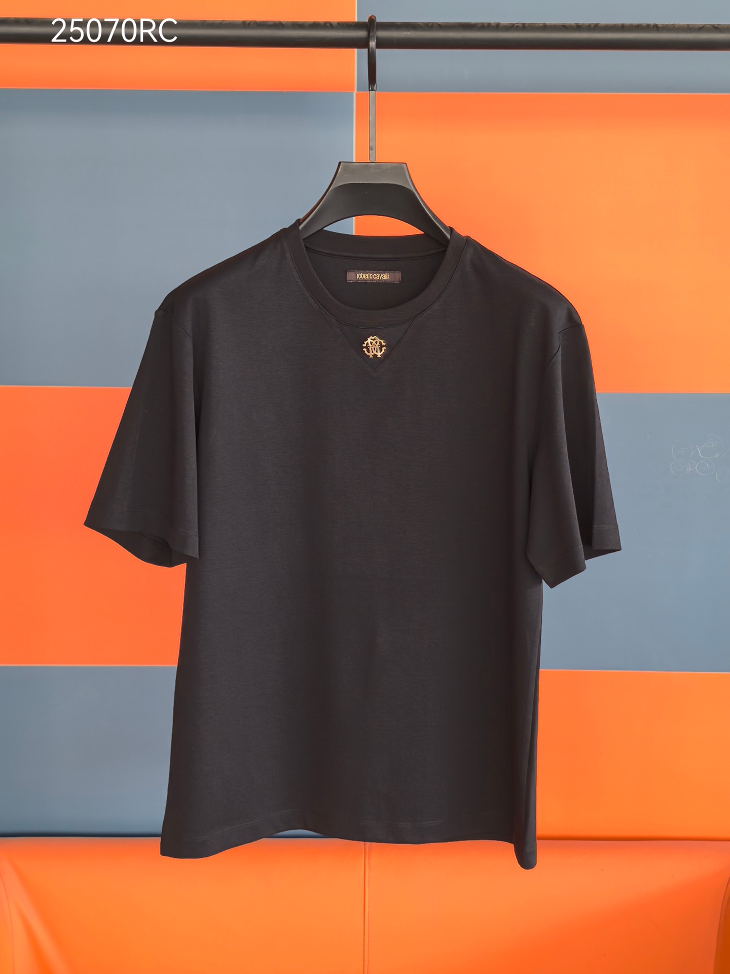 Roberto Cavalli Men's Classic Crew Neck Short Sleeve T-Shirt - Fashionable 2 i1740803231 8000 7