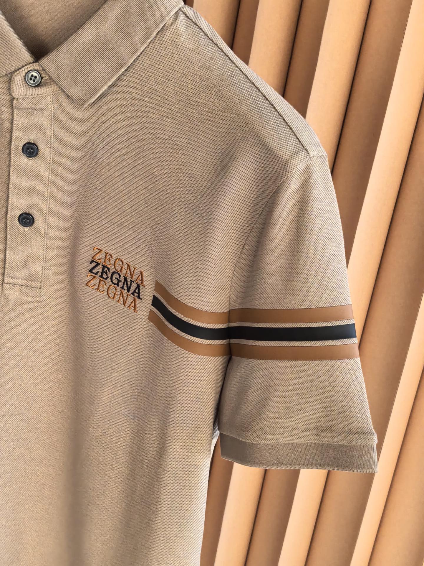 ZEGNA 杰尼亚2026精选丝光双面珠地面料，经丝光处理后织物表面形成细腻光泽，触感如丝绸般柔滑；双面