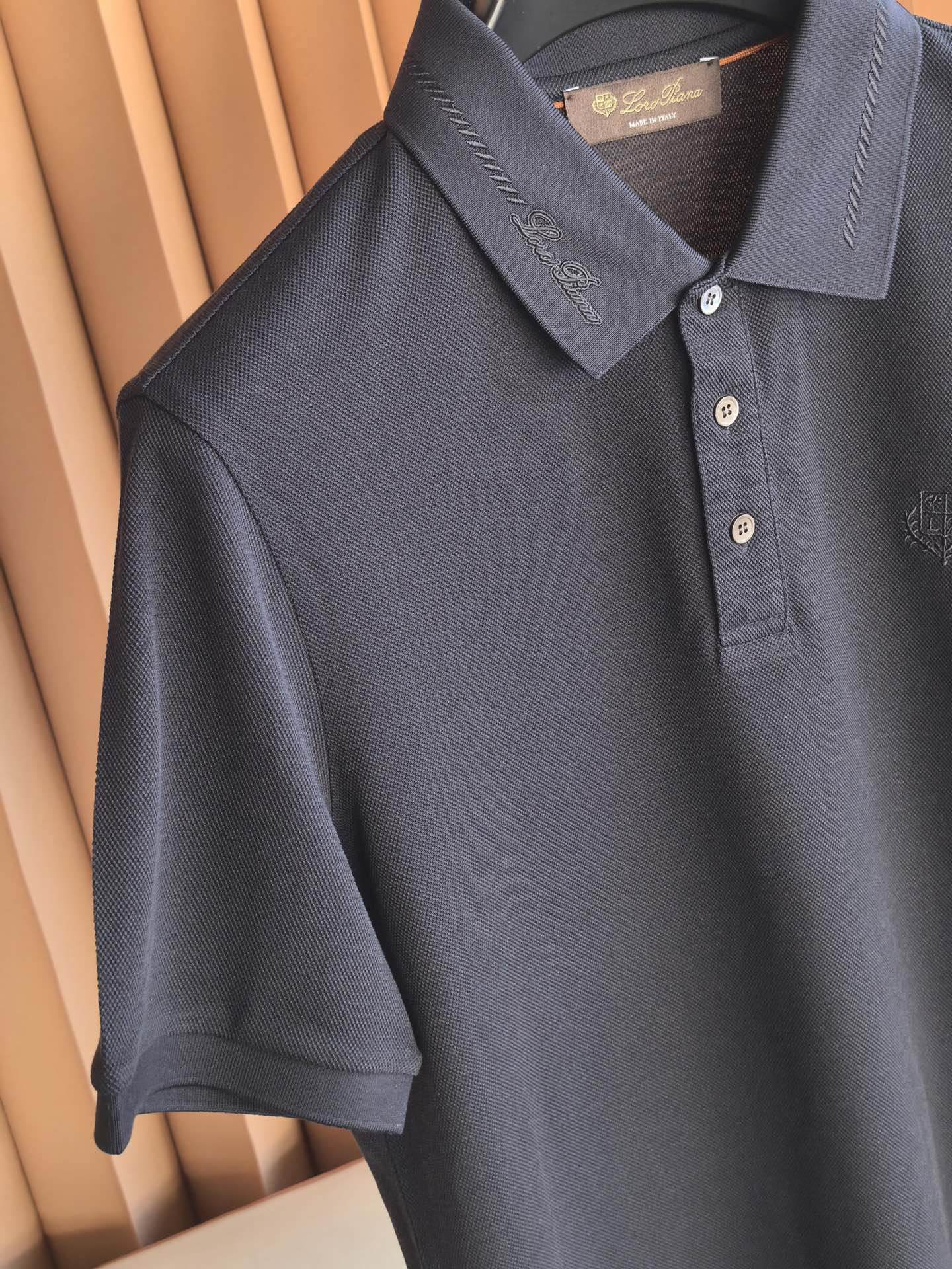 Lor* Pian* Loro Piana，2026新款诺U翩然 奢雅新章 | 羊毛珠地Polo衫，重新