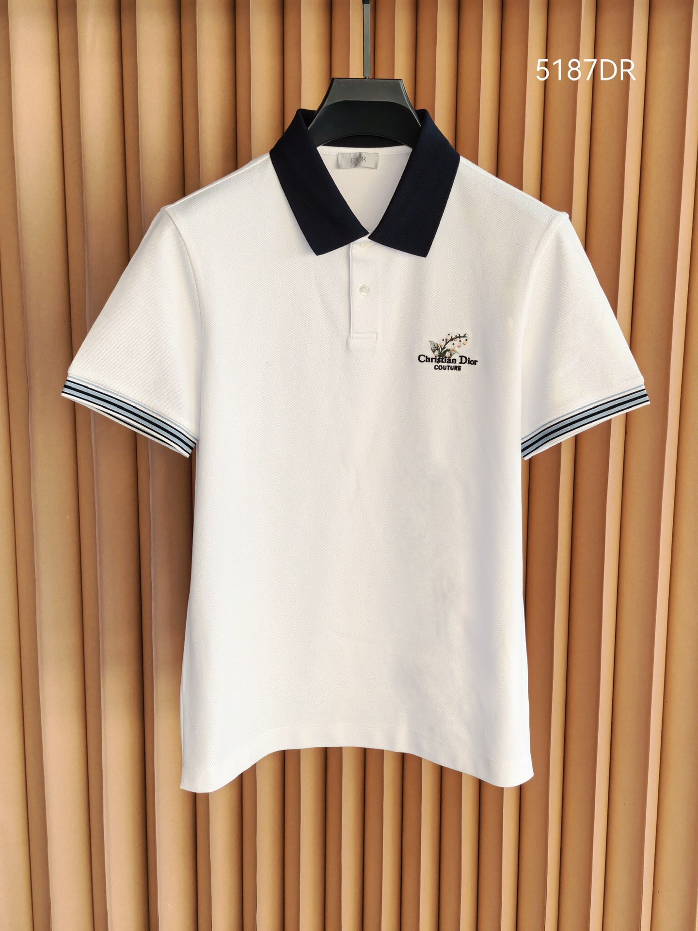 DIOR 迪奥男士羊毛珠地Polo衫｜珠地肌理的儒雅进阶，甄选羊毛珠地面料，羊毛纤维赋予面料软糯亲肤的触