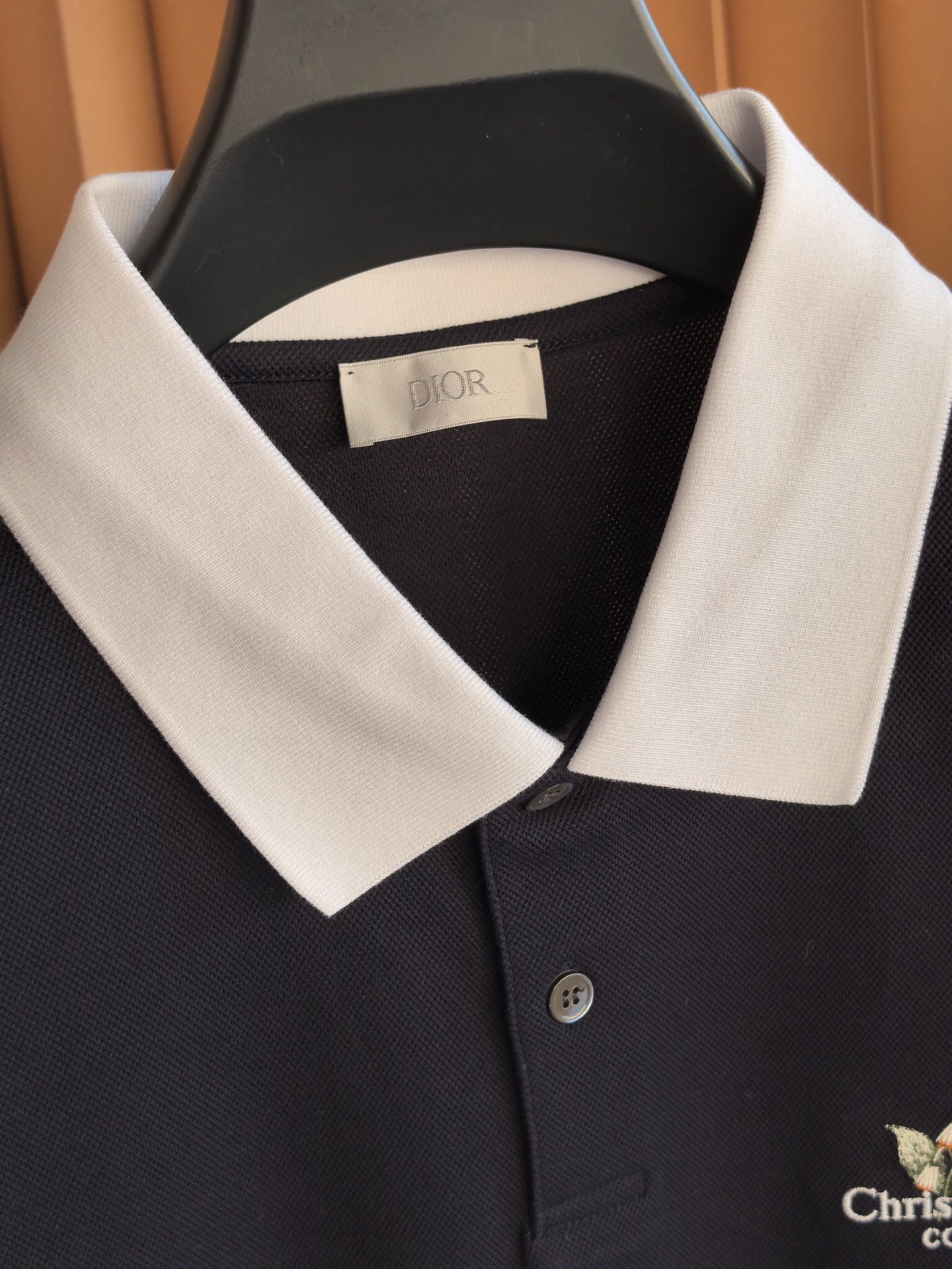 DIOR 迪奥2026新款男士羊毛珠地Polo衫｜珠地肌理的儒雅进阶，甄选羊毛珠地面料，羊毛纤维赋予面料