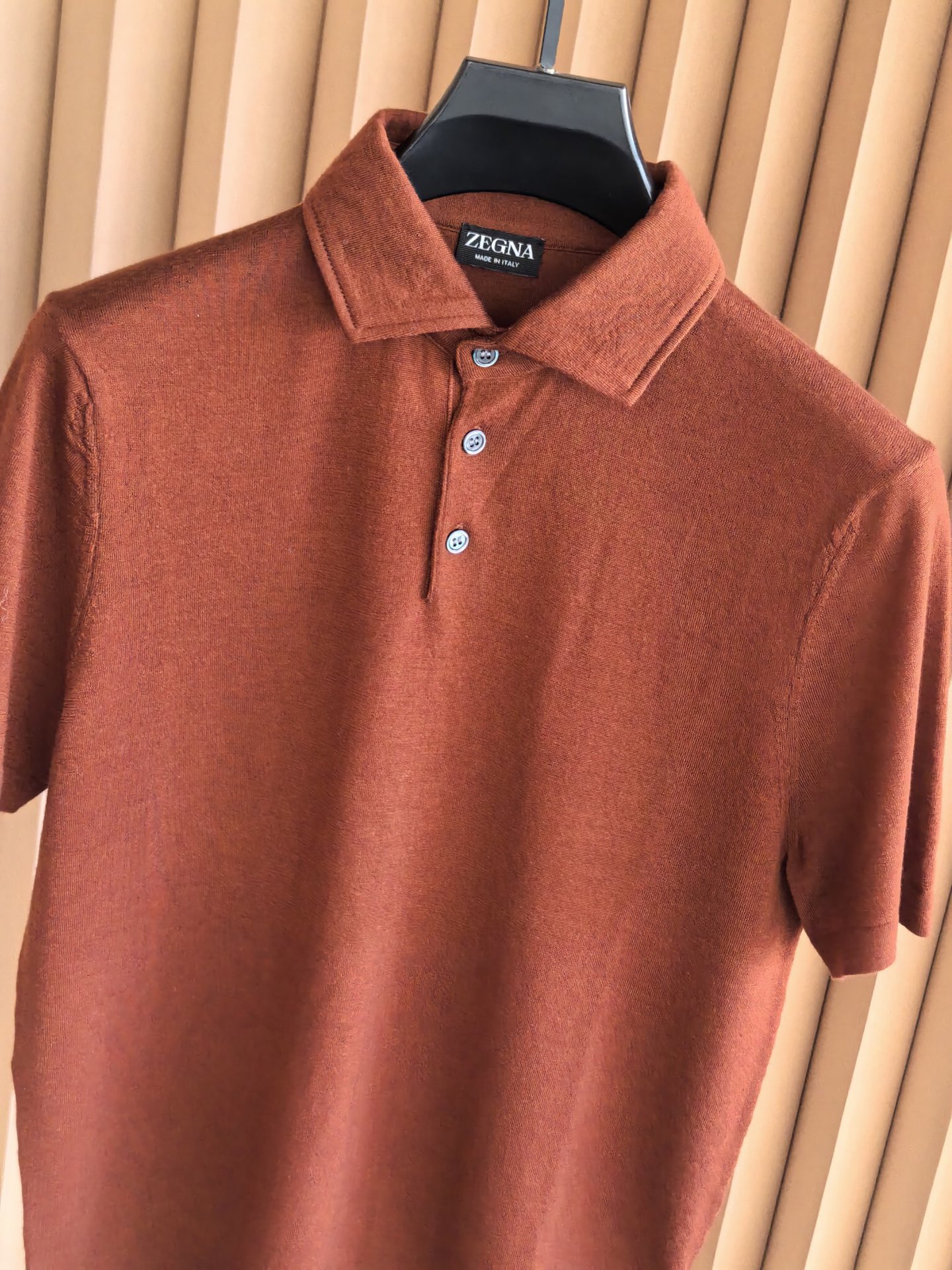 ZEGNA 2026新款天丝羊毛混纺夏日商务的柔润奢享，甄选天丝与羊毛黄金配比混纺，揉合天丝的冰爽垂坠与