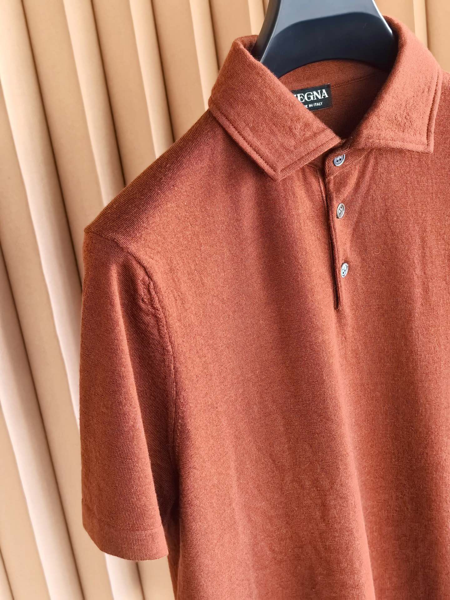 ZEGNA 2026新款天丝羊毛混纺夏日商务的柔润奢享，甄选天丝与羊毛黄金配比混纺，揉合天丝的冰爽垂坠与