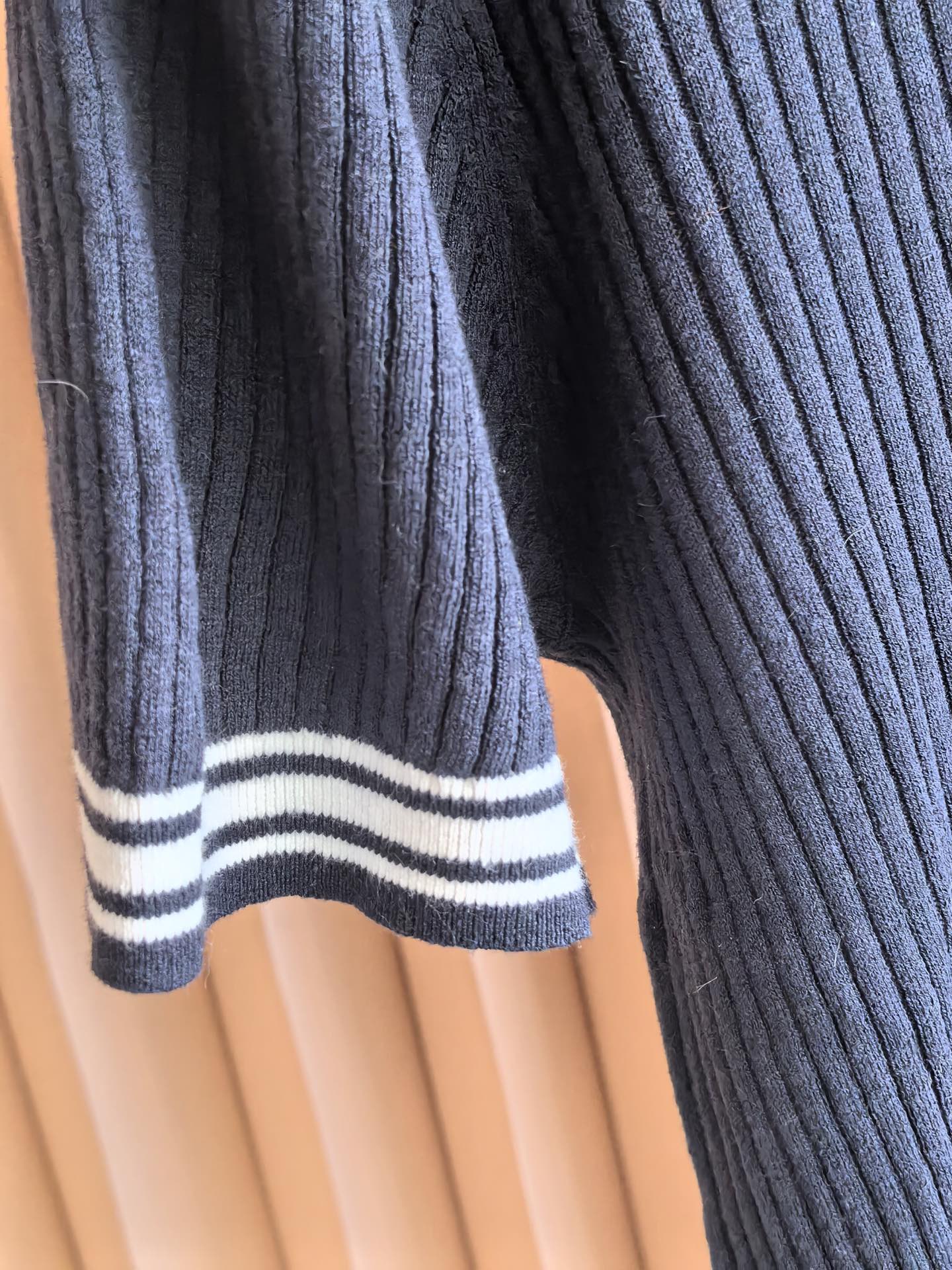 Brunello Cucinelli BC，2026新款男士竖坑条肌理×棉麻羊毛｜商务型格的透气美学，精