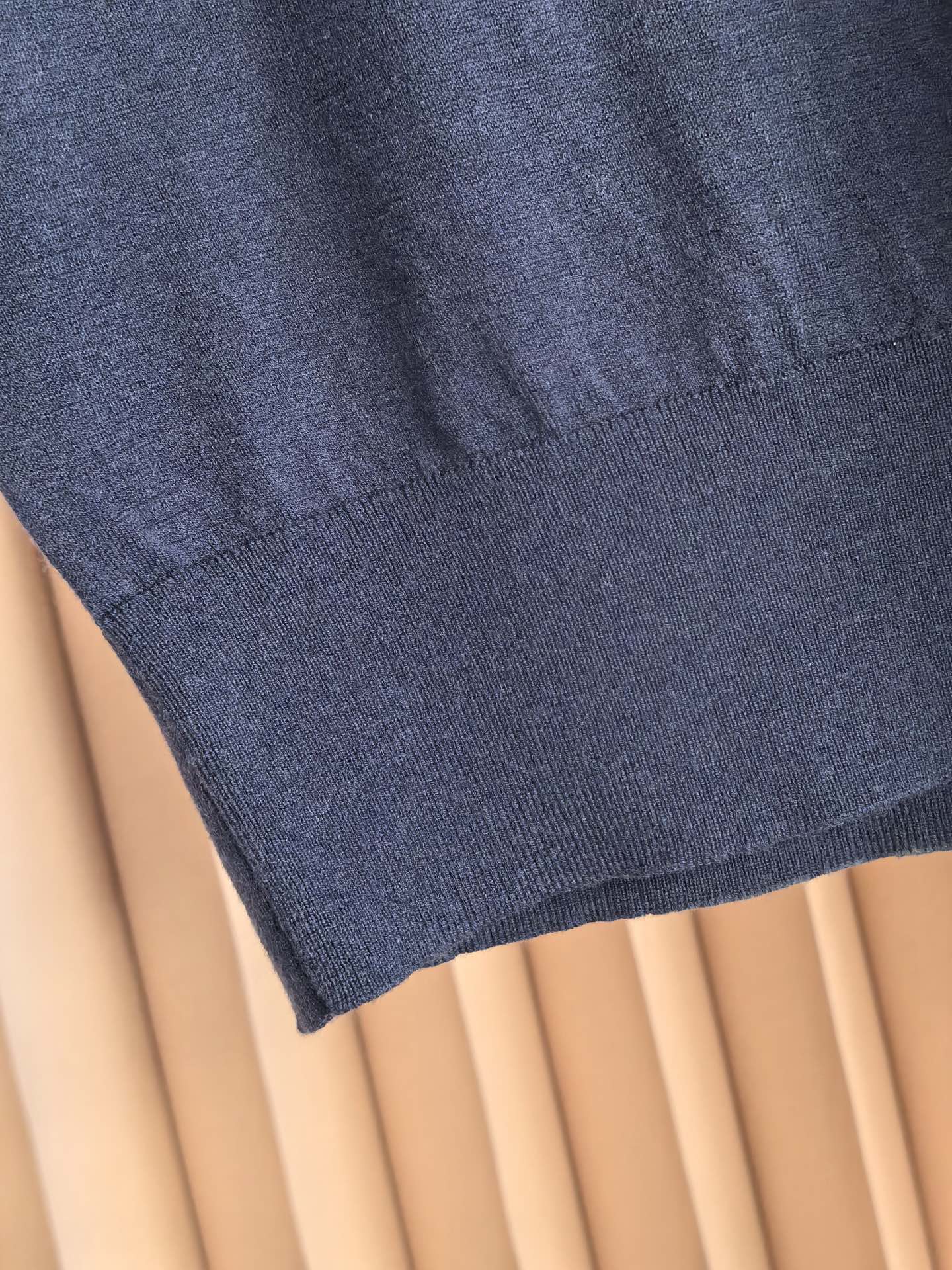 Lori Piana，Loro Piana，2026新款诺U翩雅天丝羊毛珠地，藏在肌理里的奢雅。精选天丝