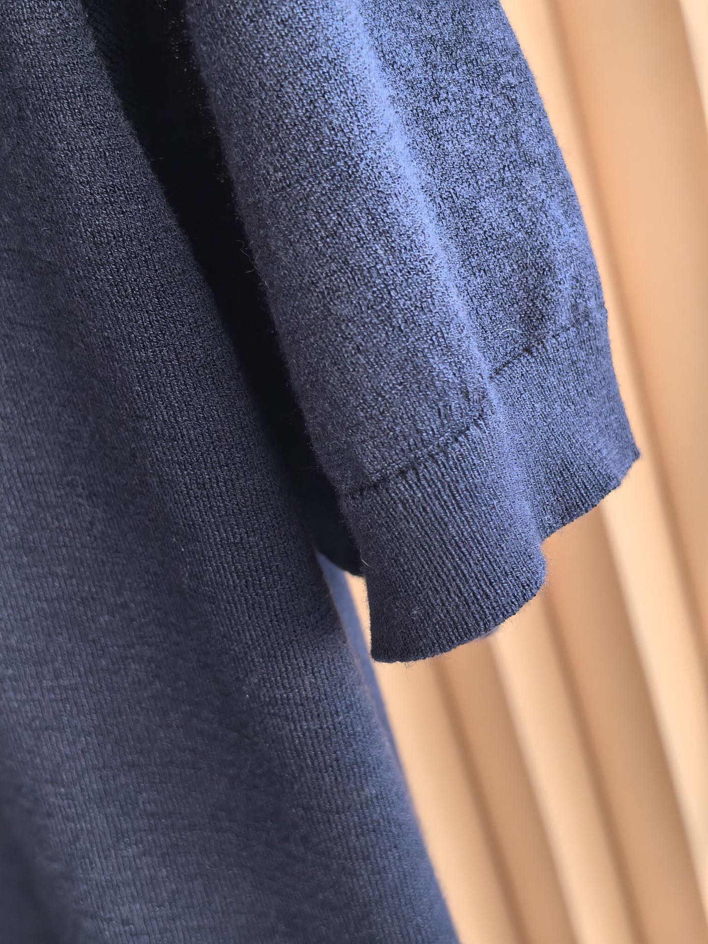 Lori Piana，Loro Piana，2026新款诺U翩雅天丝羊毛珠地，藏在肌理里的奢雅。精选天丝