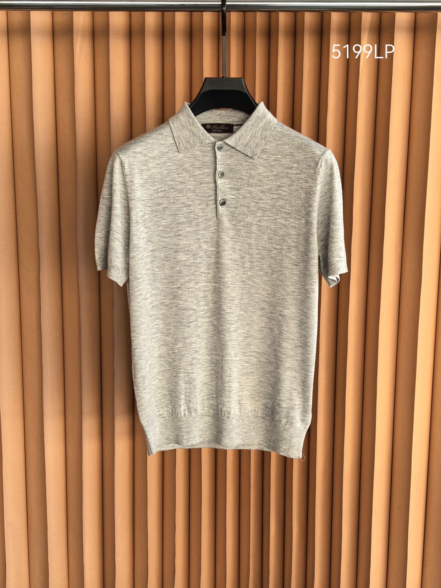 Loro Piana，Loro Piana，2026新款诺U翩雅天丝羊毛珠地，藏在肌理里的奢雅。精选天丝