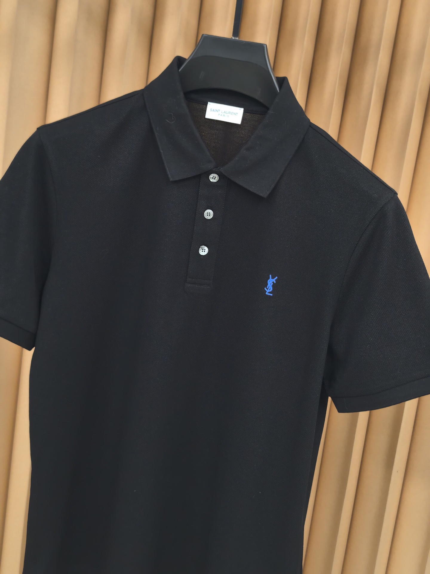 SAINT LAURENT 圣罗兰2026新款羊毛双面珠地POLO衫 甄选羊毛双面珠地面料，通过双面织法