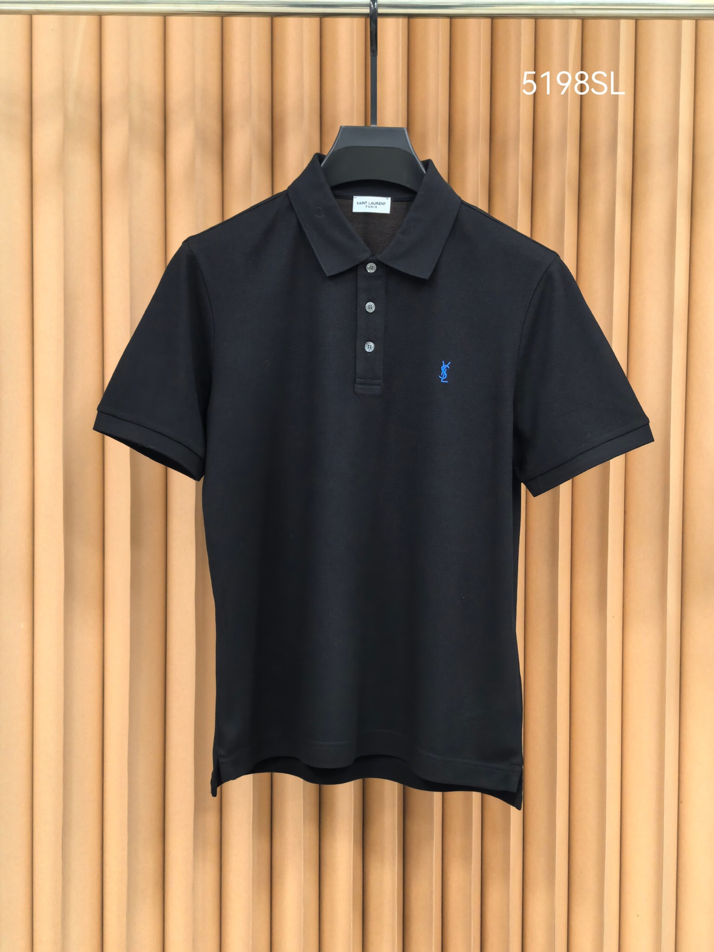 SAINT LAURENT 圣罗兰2026新款羊毛双面珠地POLO衫 甄选羊毛双面珠地面料，通过双面织法