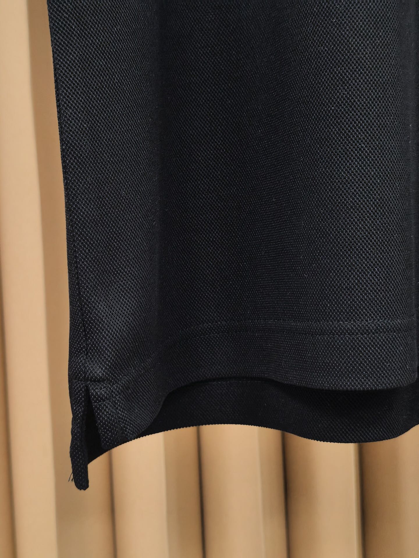 SAINT LAURENT 圣罗兰2026新款羊毛双面珠地POLO衫 甄选羊毛双面珠地面料，通过双面织法