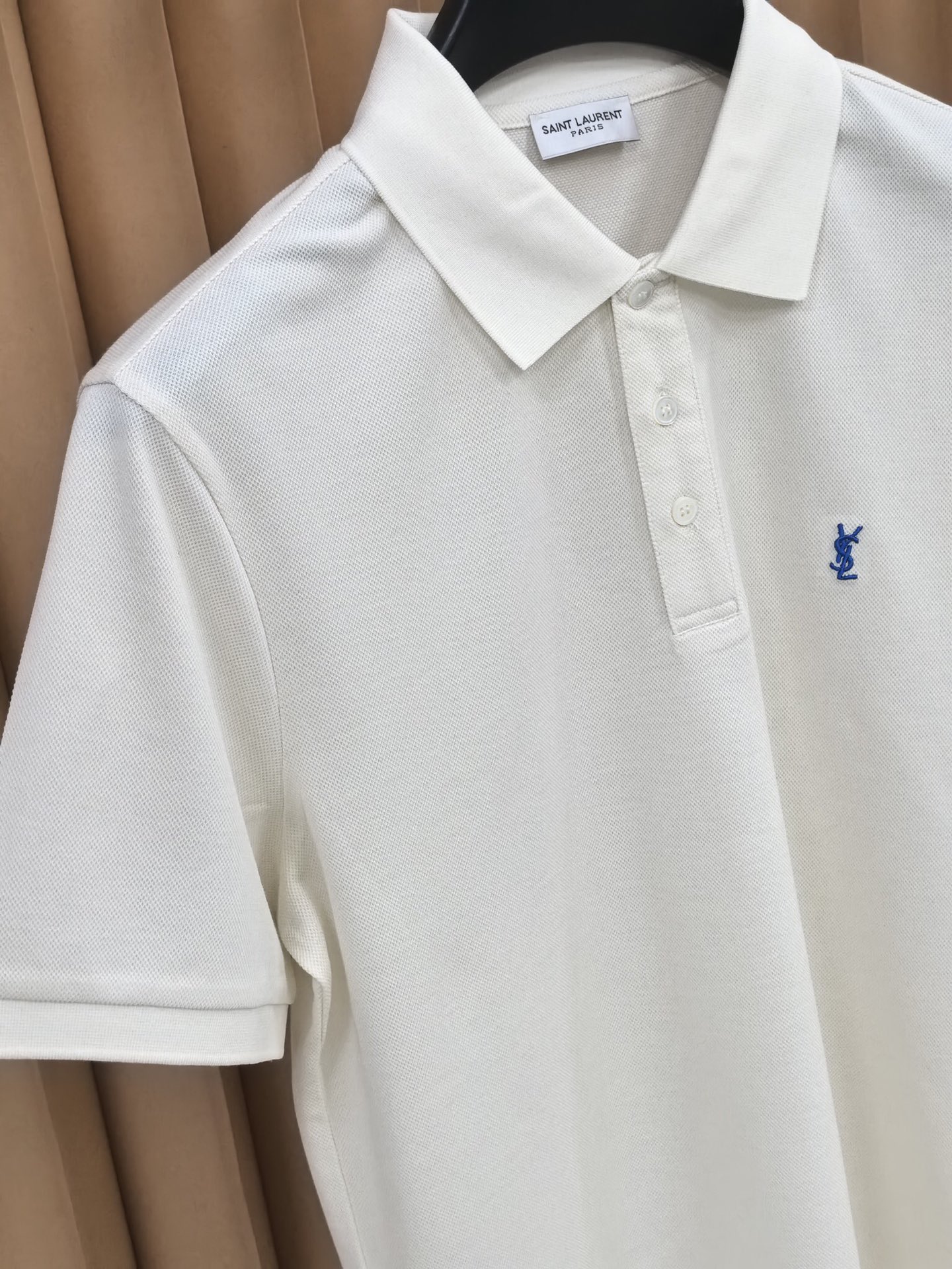 SAINT LAURENT 圣罗兰2026新款羊毛双面珠地POLO衫 甄选羊毛双面珠地面料，通过双面织法