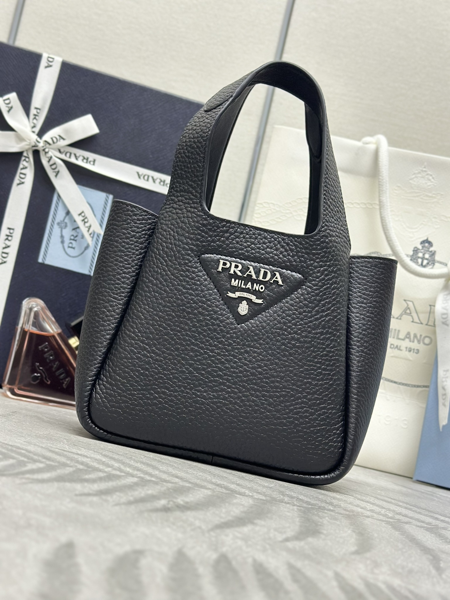 Mini basket bag