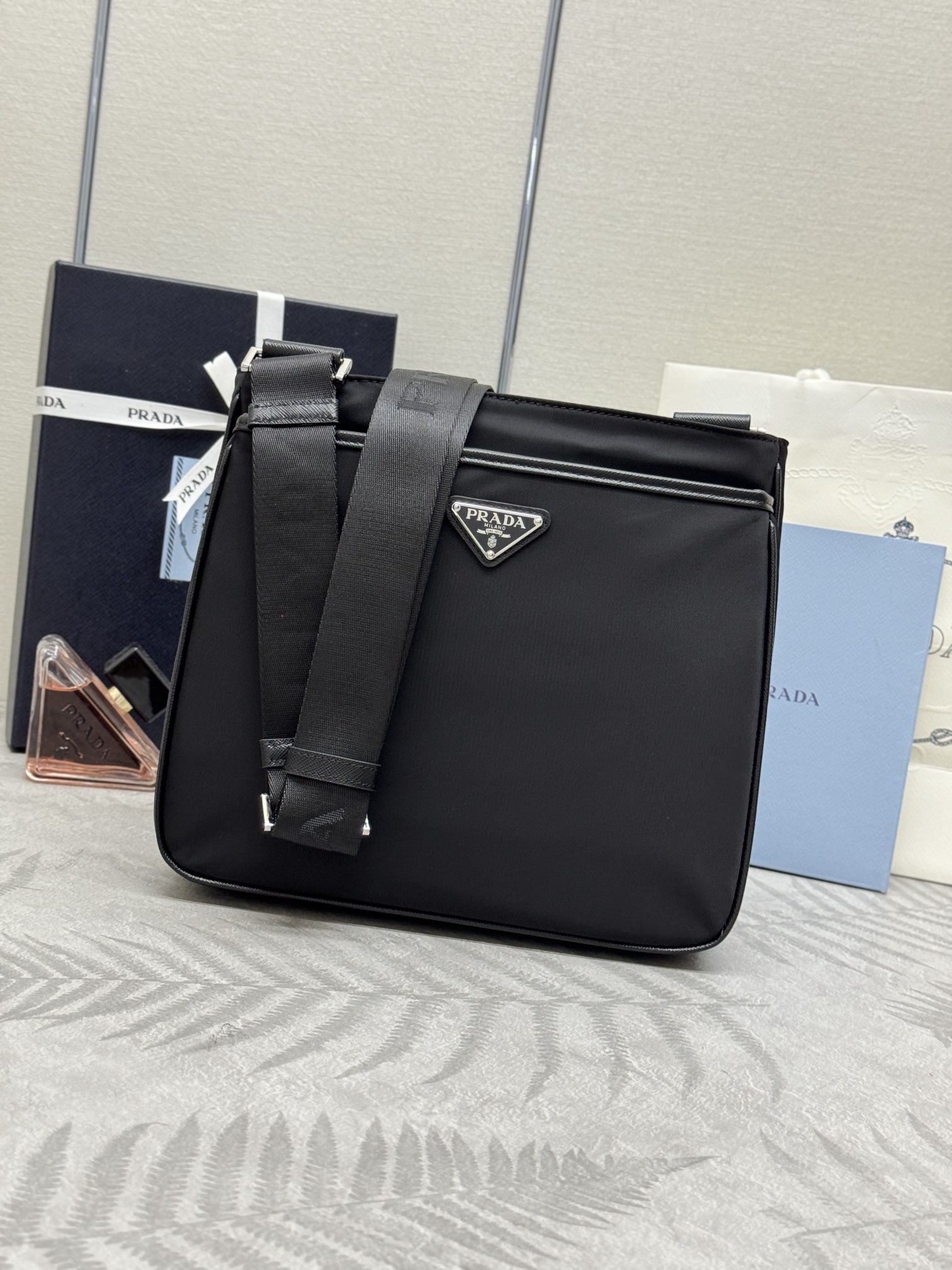 2VH118, bolso de hombro para hombre