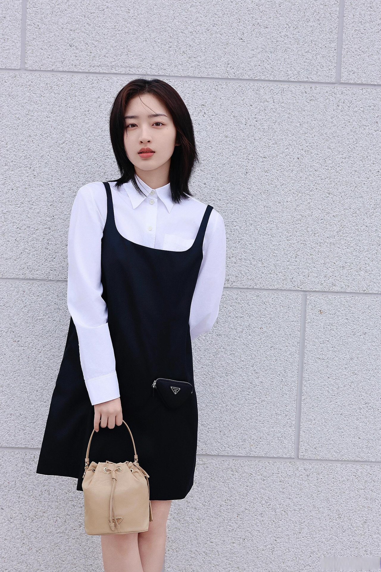 Prada Product _dioqfBaarfb4OtnYWy9jgL38XRoRfl9VLzdH_vw