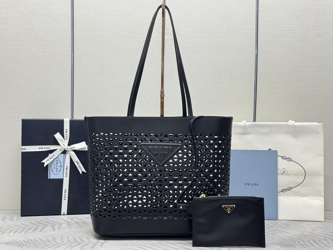 Prada Handbags Tote Bags Find replica
 Openwork Summer Collection Fashion