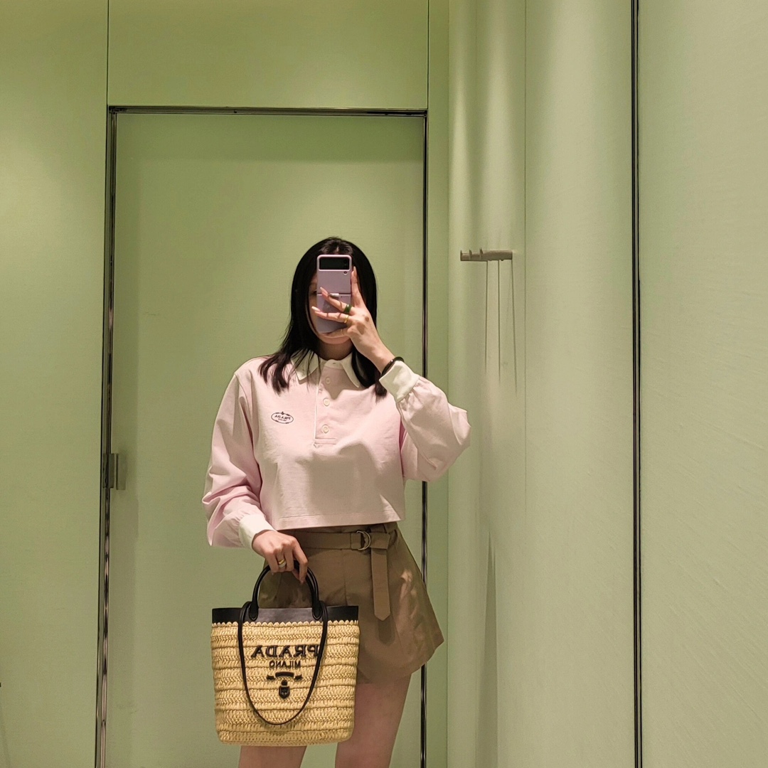 Prada Product _dt3qf9na141COGj4pRHJJllqSxzfI8evydeP2wg