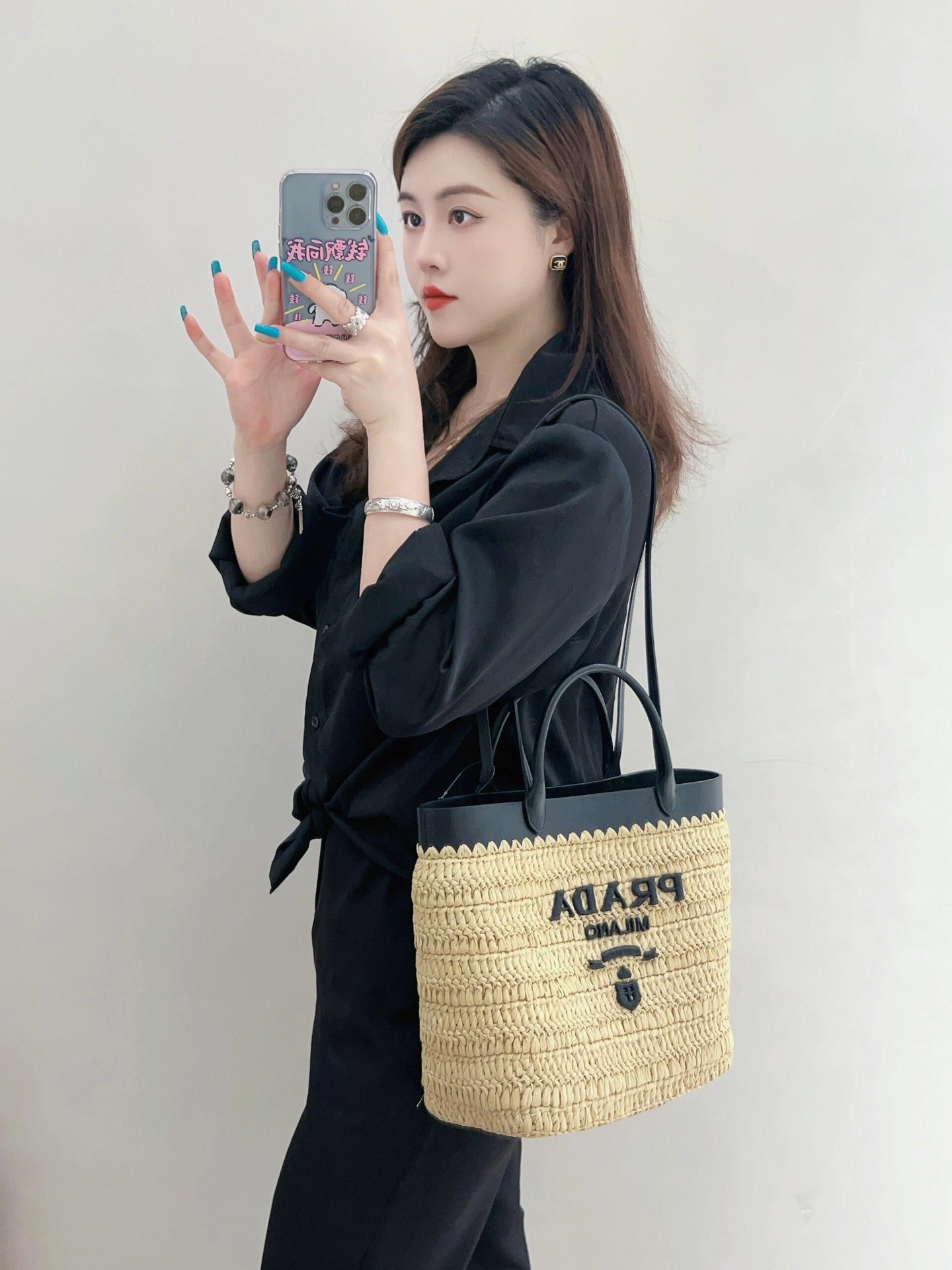 Prada Product _drRqfQpuzpe0QIHvyIF2RKe9vKtQRBqWAQ9cwfQ