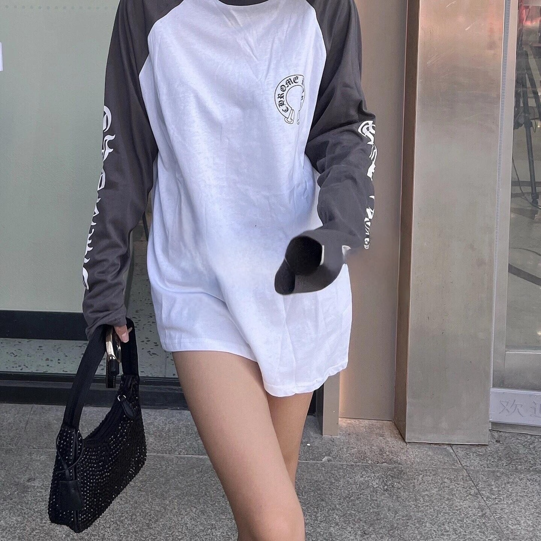 Prada Product _dlyqfza6UEYQ8d_F2r1gZt91_bauA-qOZi_6Vsw