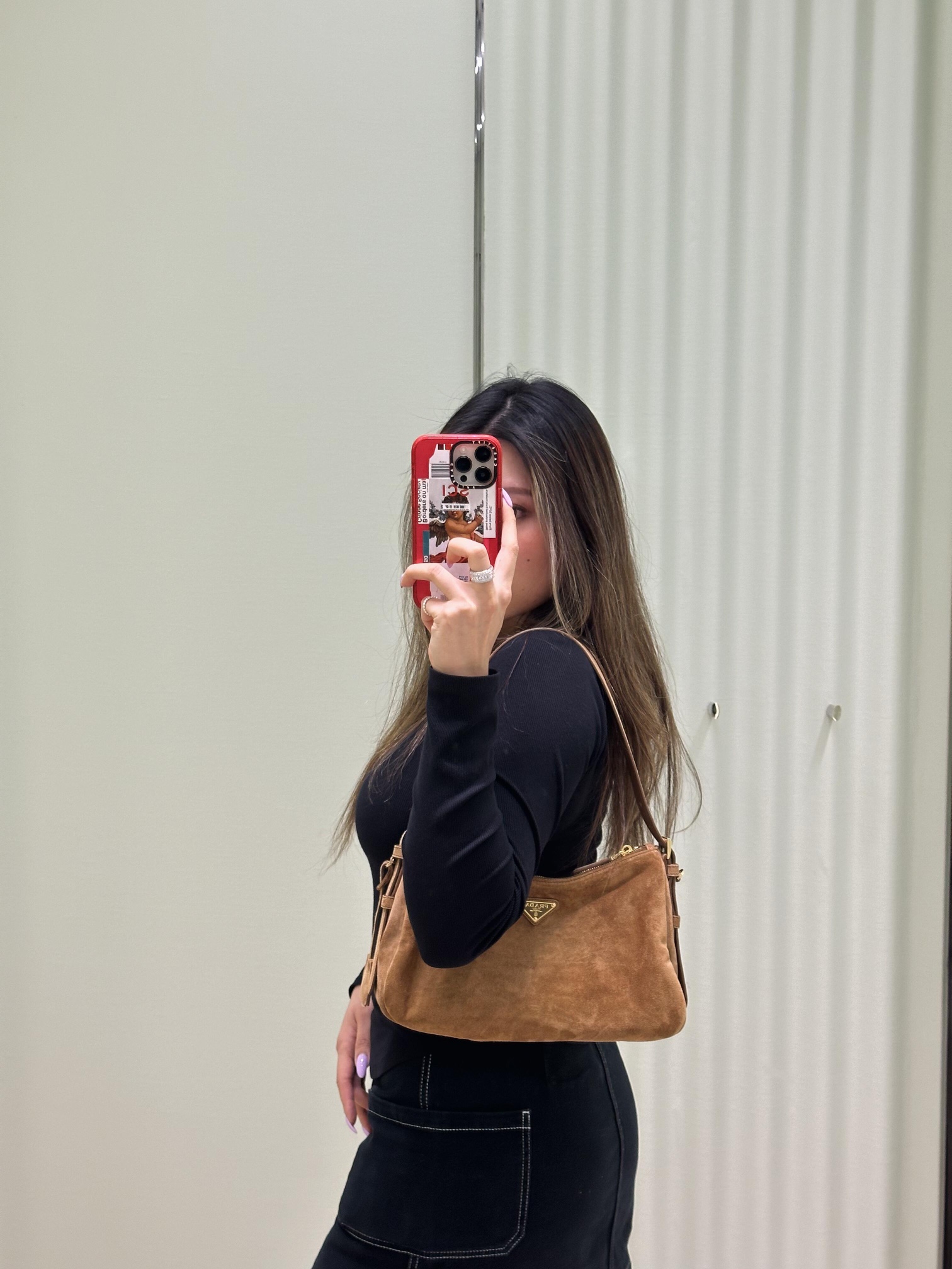 Prada Product _dtBqf3ph9Lbu1PDVqgc0vi8kd_C5RFqVisyrcwQ