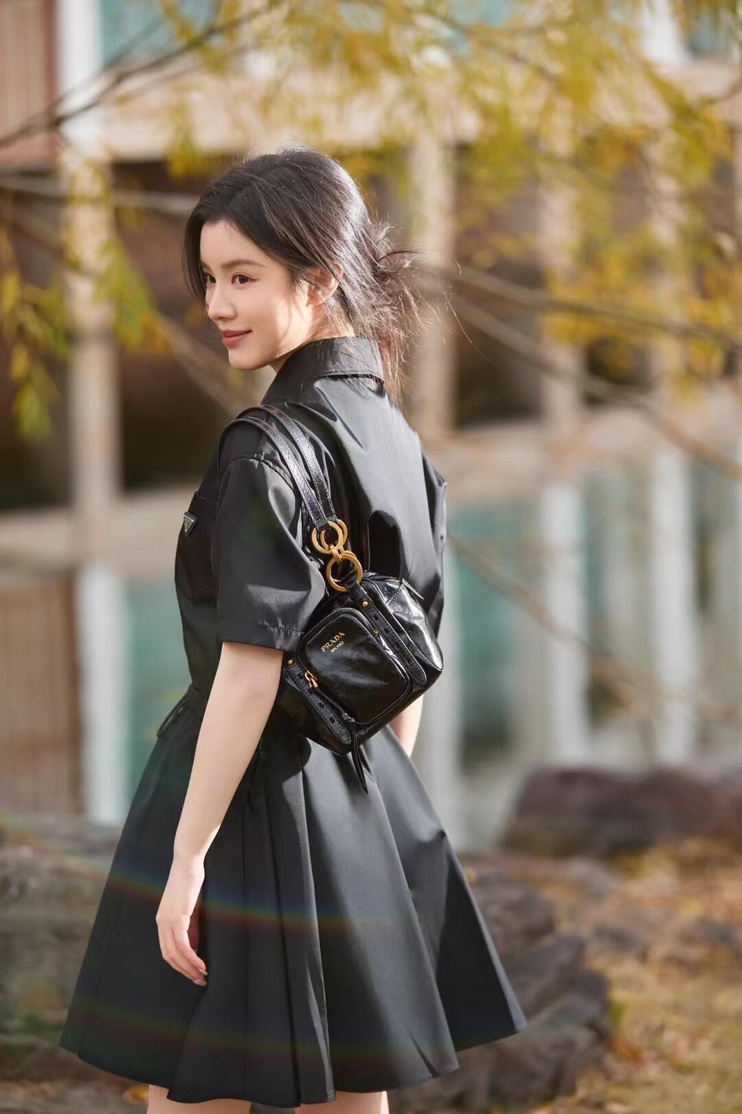 Prada Product _dSiqfcDQ3PEtFyYI6FcD4zRMex4aYyxs45_W7aw
