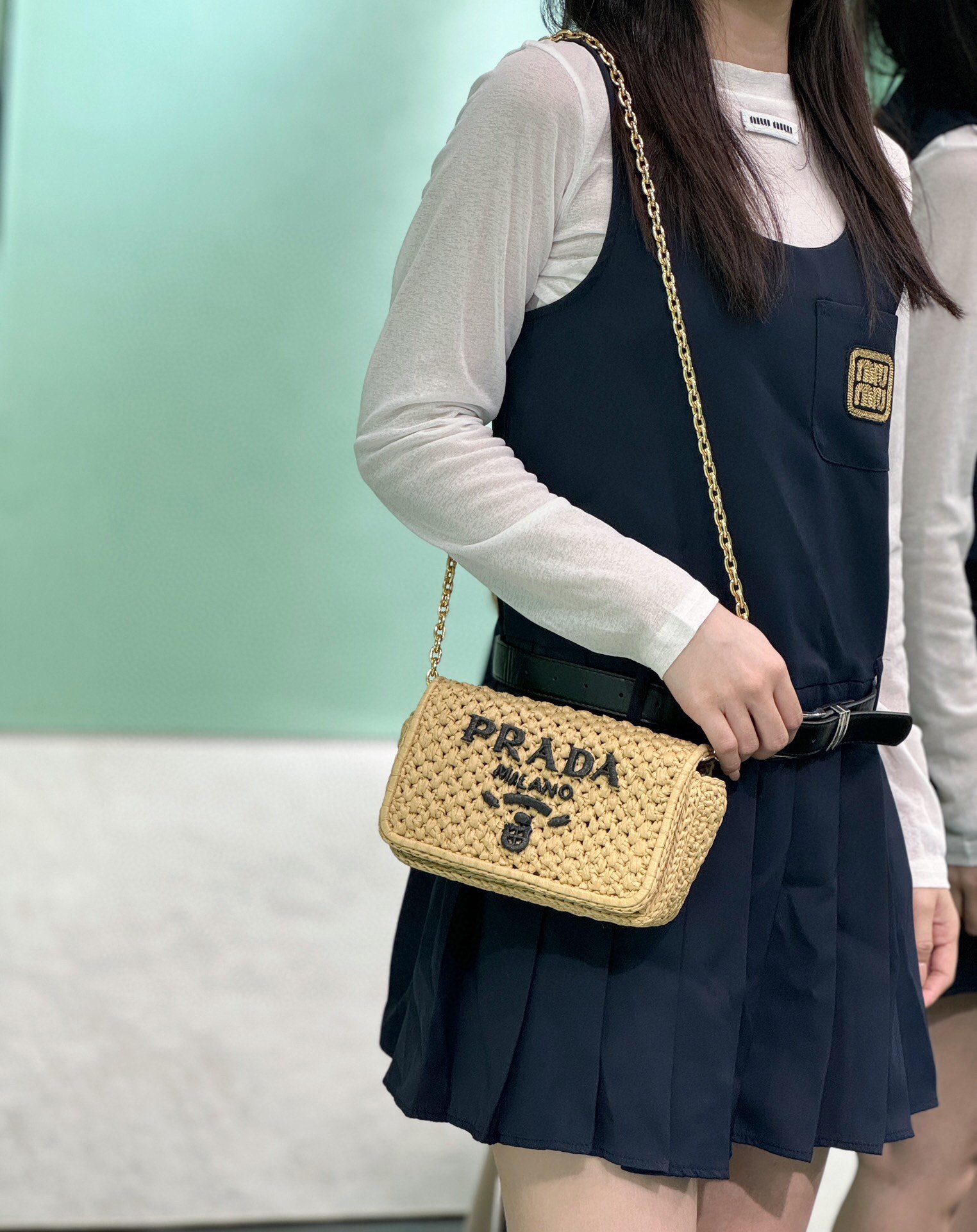NO:388009,Medium straw bag upper body picture, Prada [top original list], prada, espadrilles19860909中号草编包上身图,普拉达【顶级原单】,prada,espadrilles,Bag