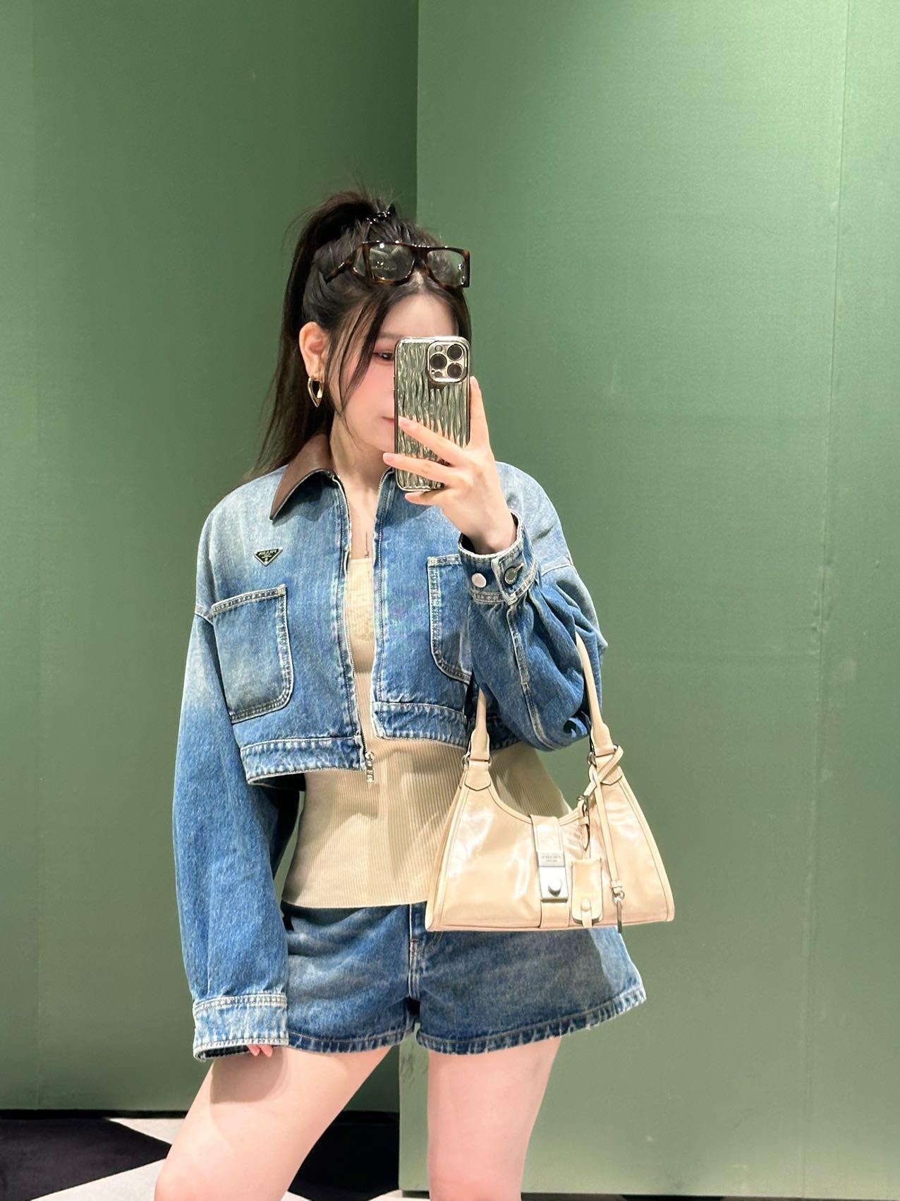 NO:387989,Mini Travertine upper body picture, Prada [top original list], prada19860909mini号石灰华上身图,普拉达【顶级原单】,prada,Bag