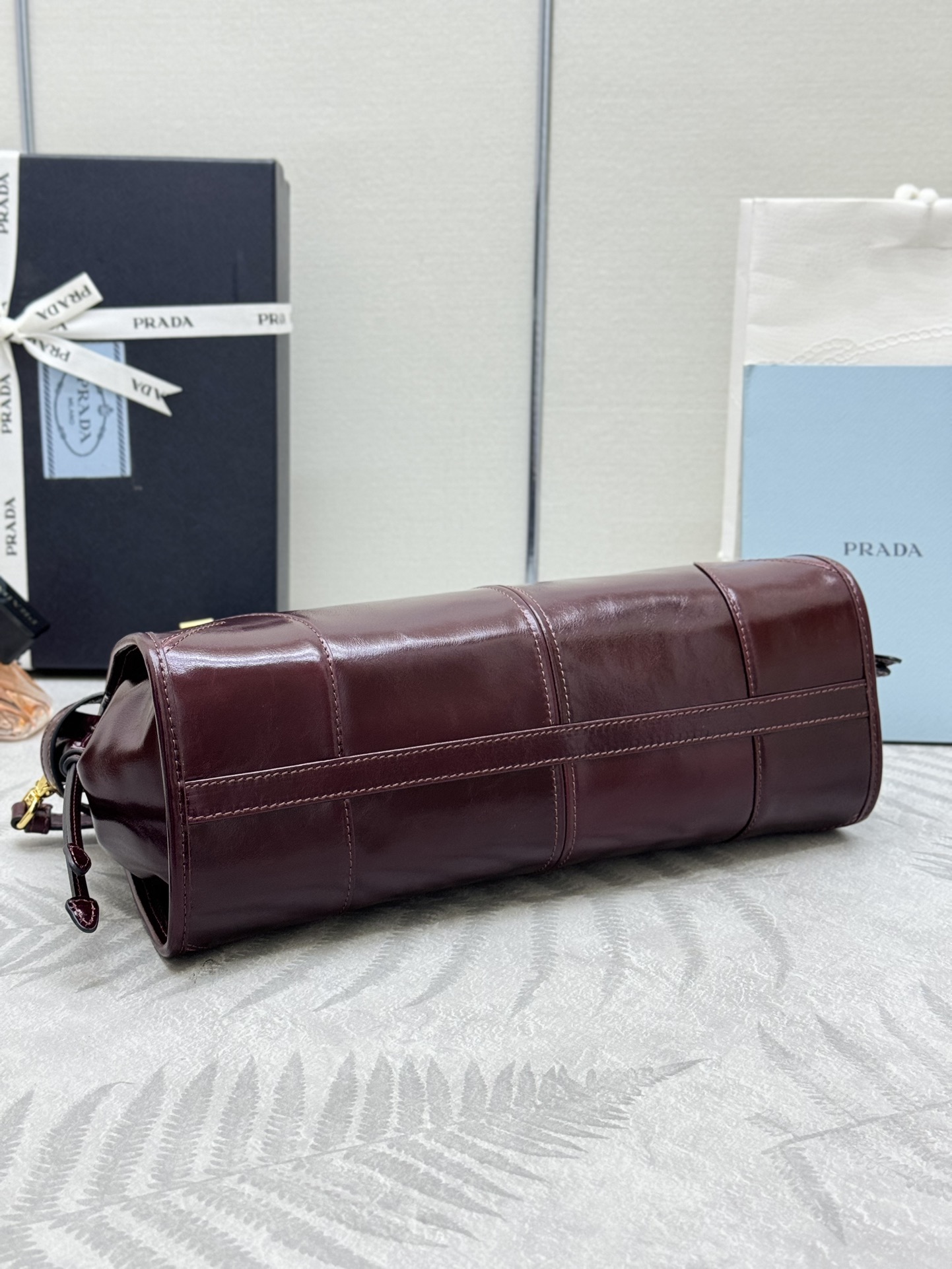 Prada 1BA426 Small Wine Red Leather Handbag with Detachable Shoulder Strap 7 i1754588685 1367 5