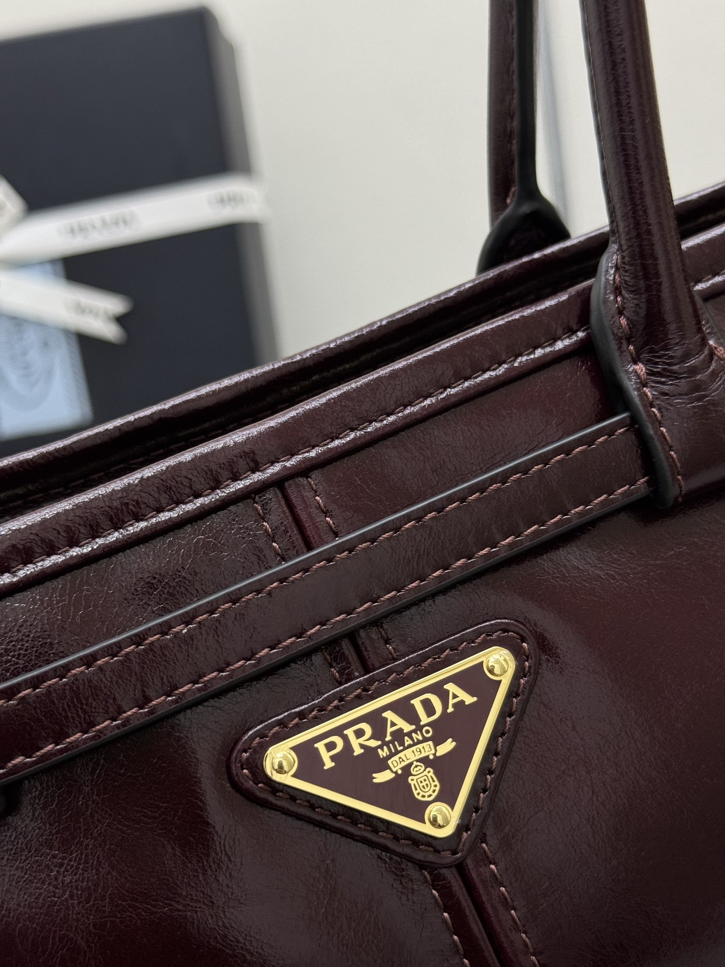 Prada 1BA426 Small Wine Red Leather Handbag with Detachable Shoulder Strap 8 i1754588685 150 6