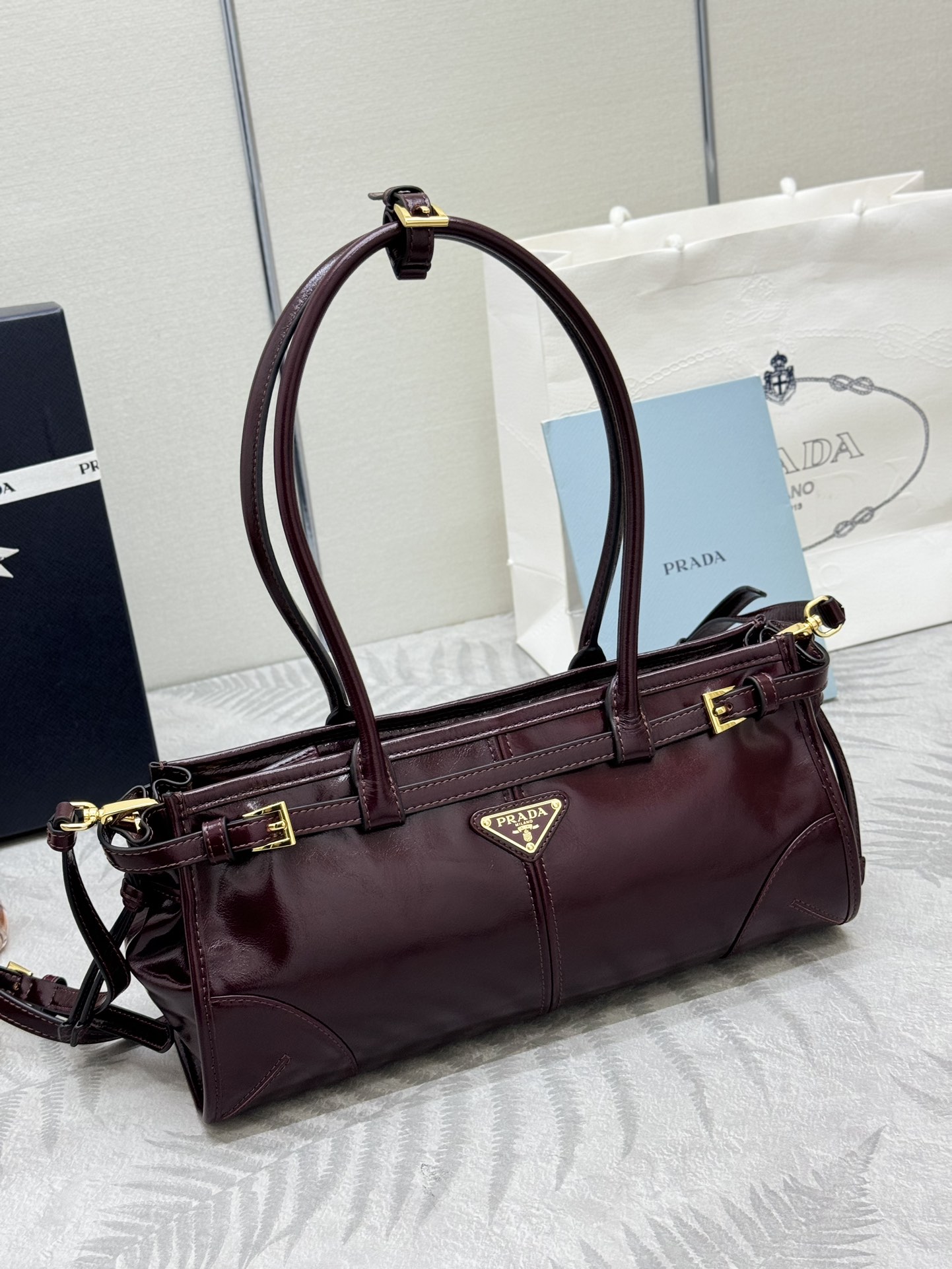 Prada 1BA426 Small Wine Red Leather Handbag with Detachable Shoulder Strap 4 i1754588685 2847 2