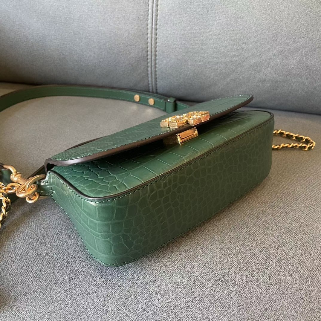 配礼盒🎁TB 托里伯奇 💗💗荔枝纹 TORY BURCH 全新Britten系列腋下包-富有气质与质感的