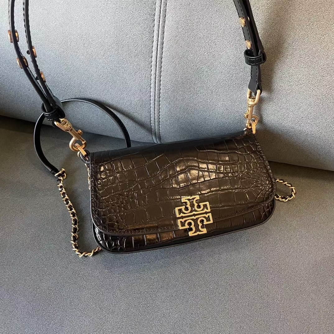 配礼盒🎁TB 托里伯奇 💗💗荔枝纹 TORY BURCH 全新Britten系列腋下包-富有气质与质感的