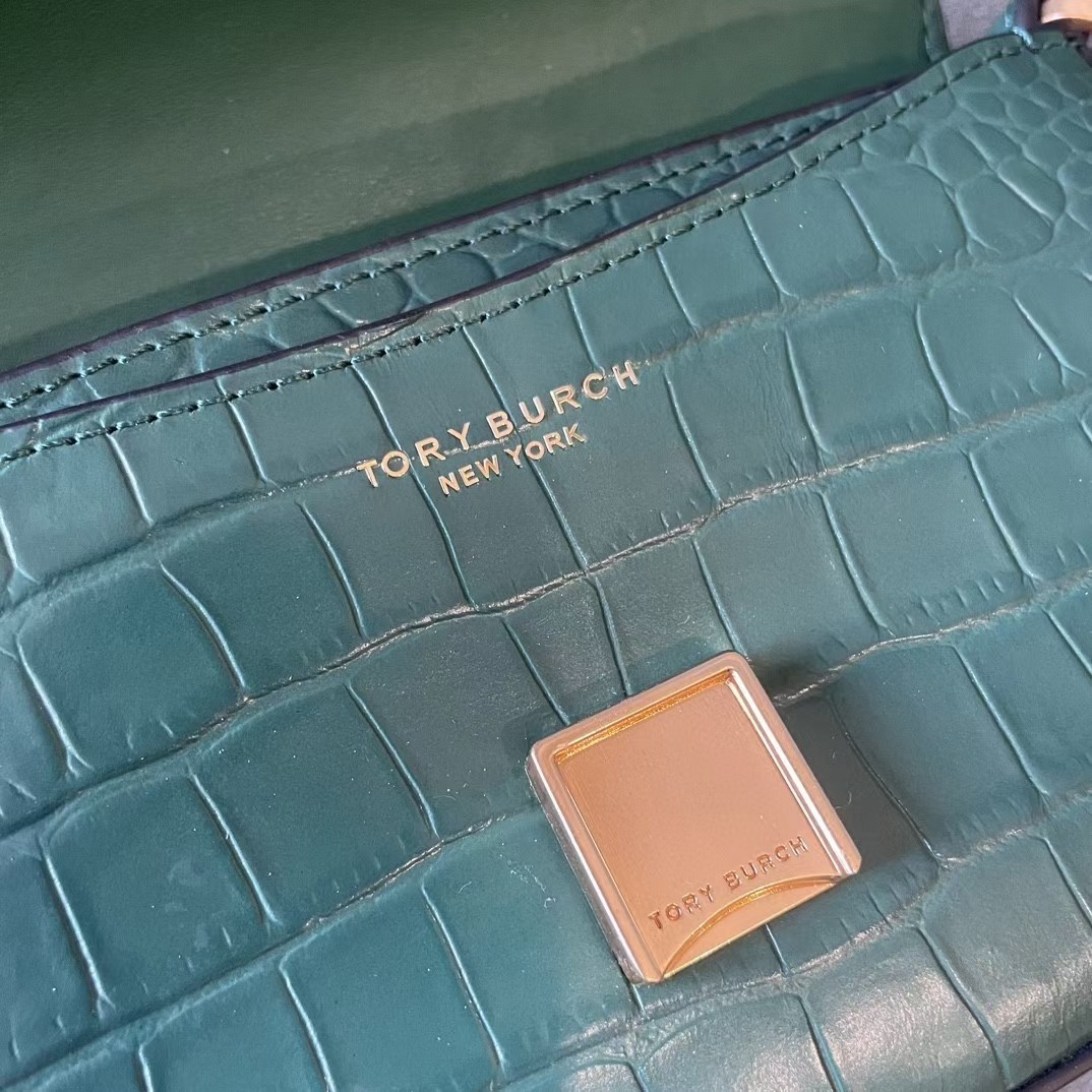 配礼盒🎁TB 托里伯奇 💗💗荔枝纹 TORY BURCH 全新Britten系列腋下包-富有气质与质感的