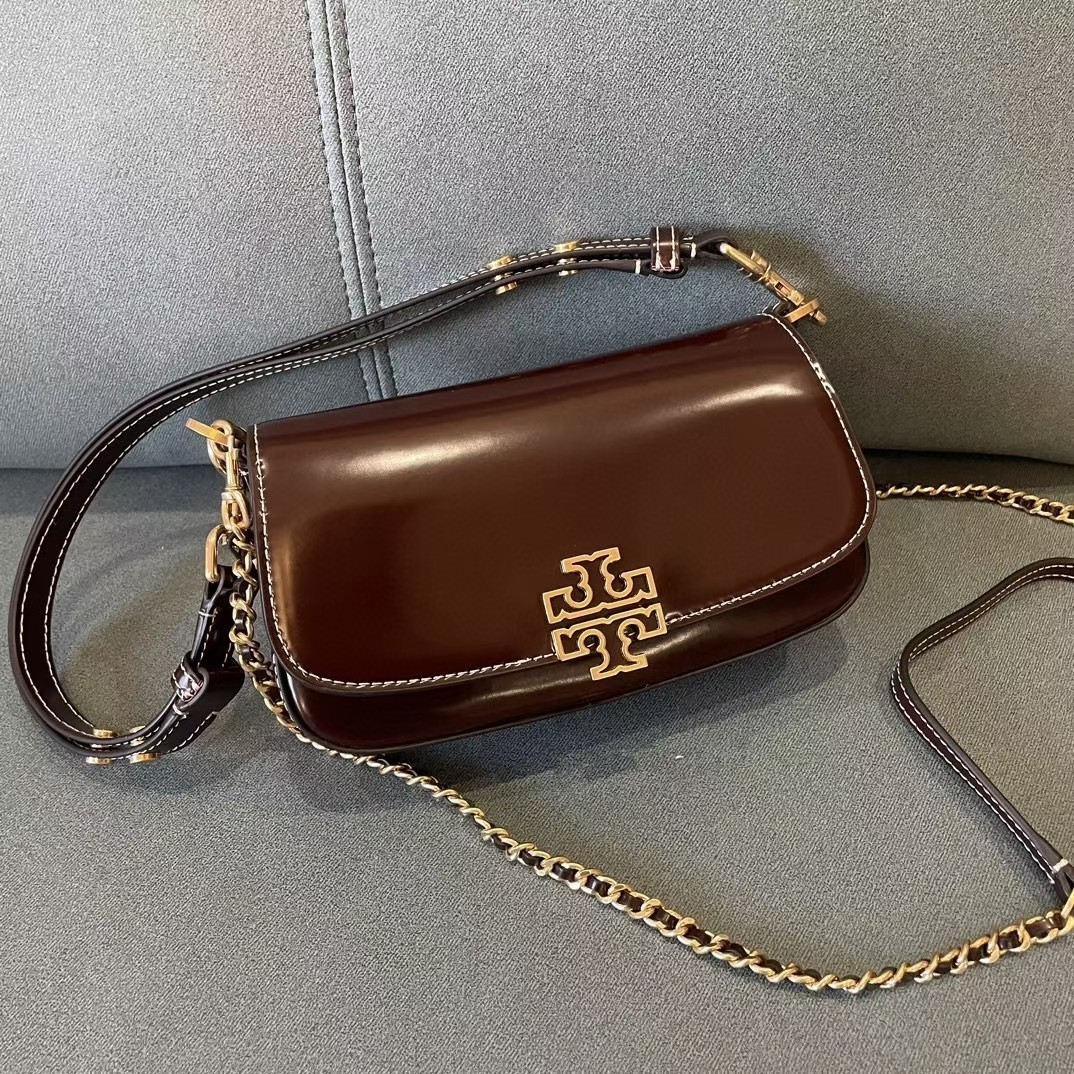 配礼盒🎁TB 托里伯奇 💗💗荔枝纹 TORY BURCH 全新Britten系列腋下包-富有气质与质感的