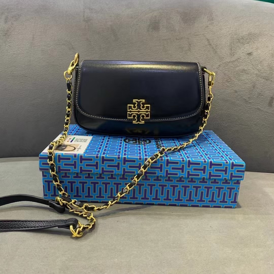 配礼盒🎁TB 托里伯奇 💗💗荔枝纹 TORY BURCH 全新Britten系列腋下包-富有气质与质感的