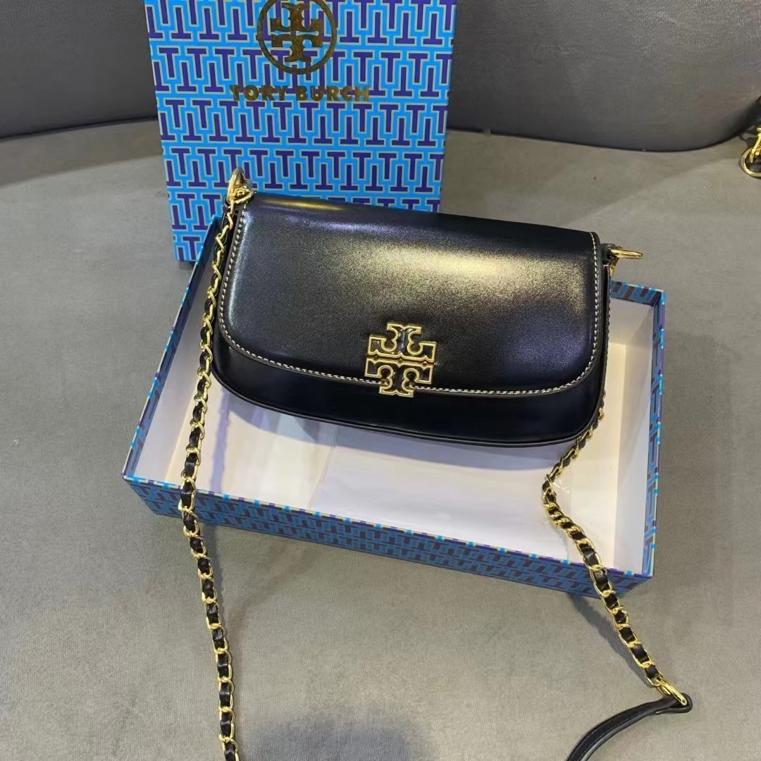 配礼盒🎁TB 托里伯奇 💗💗荔枝纹 TORY BURCH 全新Britten系列腋下包-富有气质与质感的