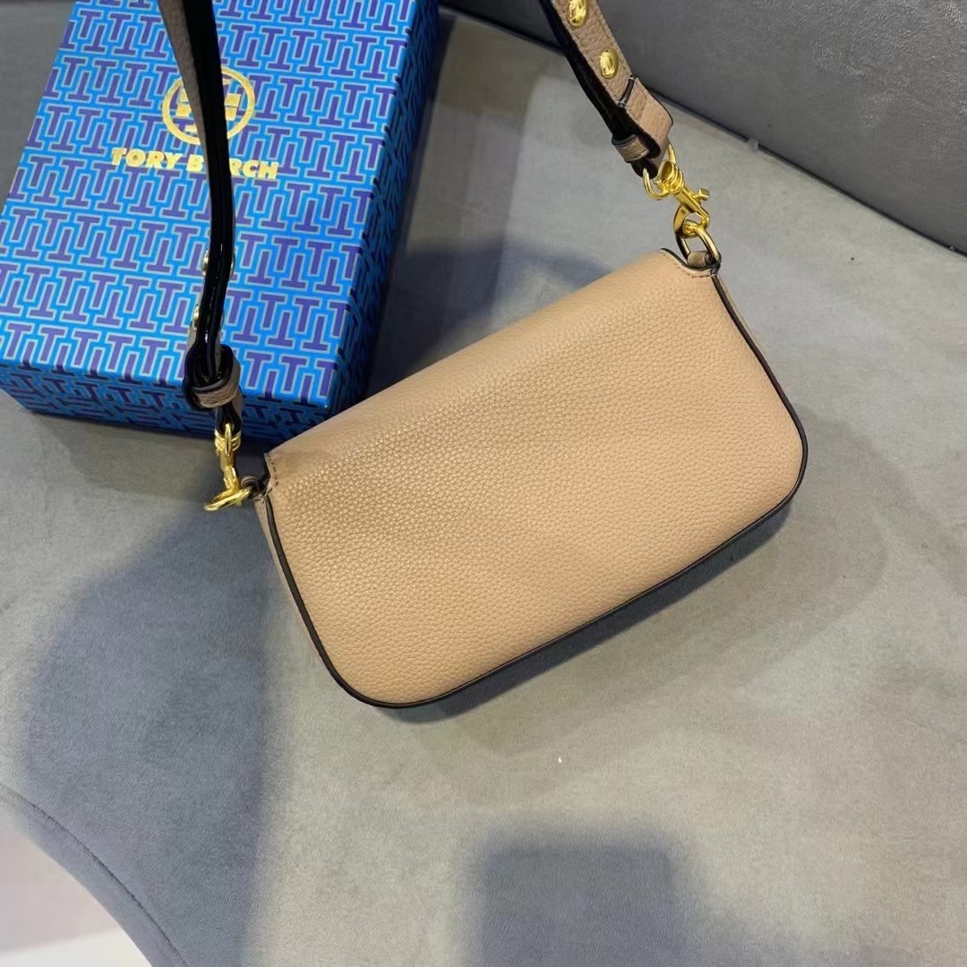 配礼盒🎁TB 托里伯奇 💗💗荔枝纹 TORY BURCH 全新Britten系列腋下包-富有气质与质感的
