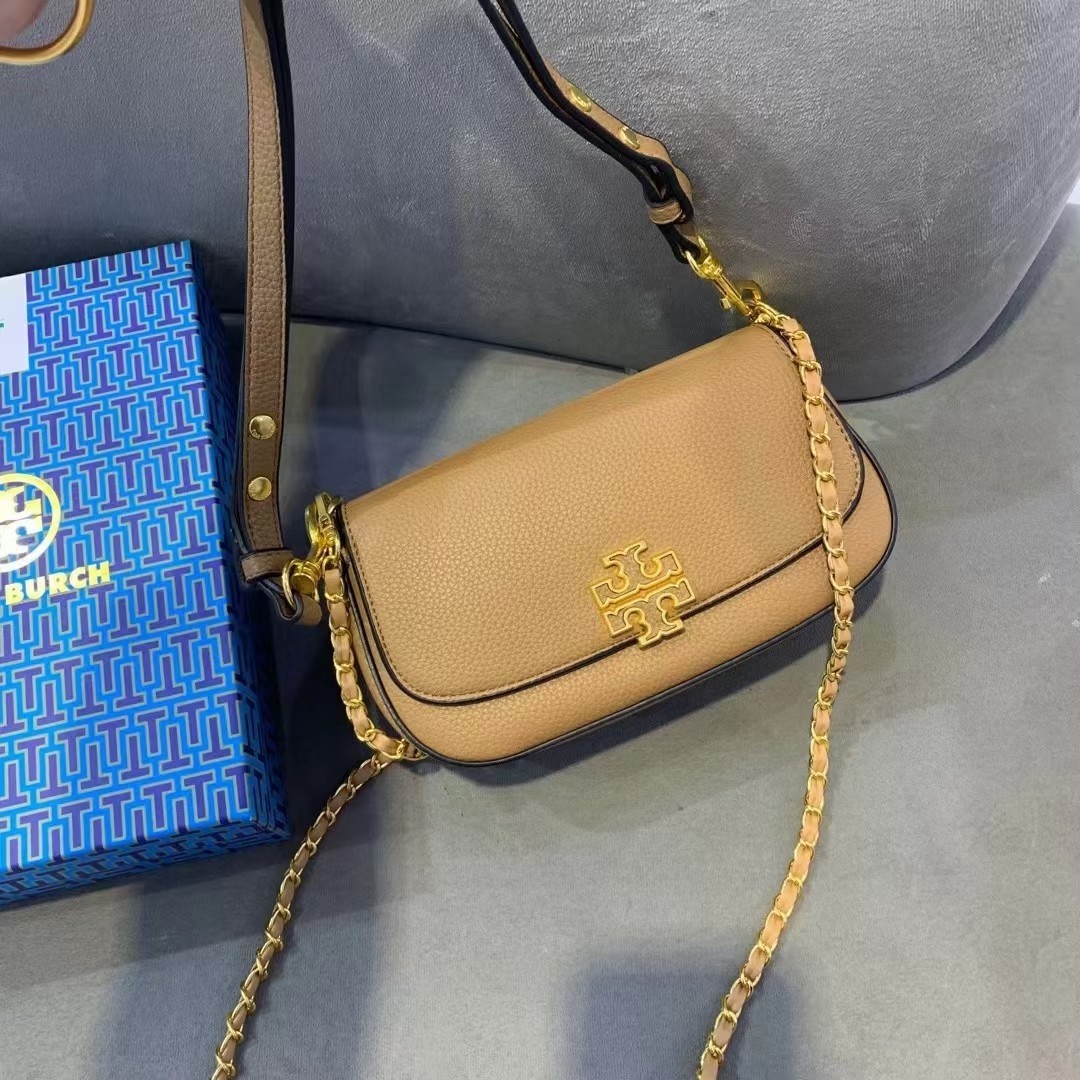 配礼盒🎁TB 托里伯奇 💗💗荔枝纹 TORY BURCH 全新Britten系列腋下包-富有气质与质感的