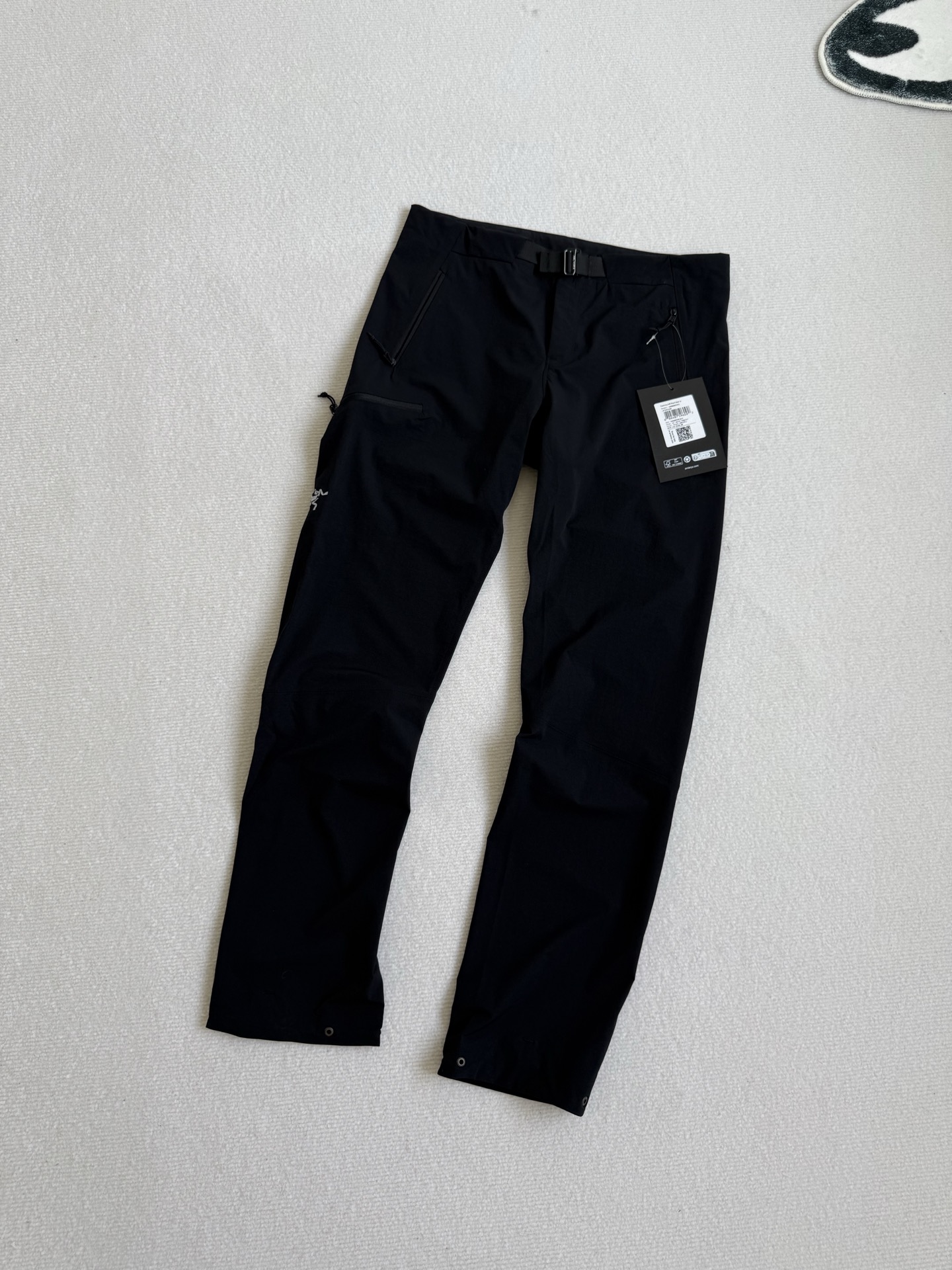 Arc'teryx Gamma Pant Men's Softshell Pants - Windproof and Durable