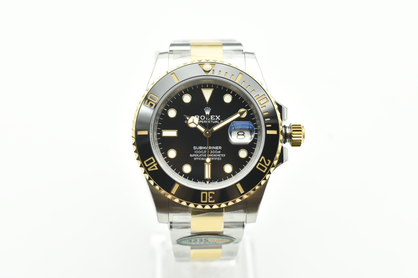 NO:393719,SJ produced the latest technology, the side of the strap is not exposed, high-end, Factory C/clean, Rolex ROLEX Water Ghost Series 41mm R38 latest limited edition [high-end version] The latest model is launched with three-code in one with NFC sensor card with pictures and truth, and can watch videos. The counter-adjustable hour hand, callback calendar, perfect match. The latest Rolex Water Ghost 6-character position comes with a crown, which is more classy, ​​the true 41mm size is the same as the original, the 4-corner lugs become smaller, and the strap buckle is widened!  The real diameter is 41 size, the SWISS MADE at 6 o'clock position has a crown logo in the middle, and the ceramic ring is marked with a platinum scale that is not easy to fade!  Perfect version of C circle Green Water Ghost is worth owning, and the owner highly recommends the style!  The quantity of this batch of goods is limited, so you should place an order quickly and move handsomely!  The high-version alternative C-ring on the market is equipped with the entire ceramic circle. It is fired according to the brand new formula and temperature. The color is no different from the original one, completely crushing the ordinary version on the market. The original Cal. The integrated movement is cloned, the callback calendar is callable, the clock is counter-adjustable, and the original version is consistent. The key points are as follows: The entire series is equipped with the green ceramic circle of the factory. The composition of the original Cerachrom ceramic outer ring is comprehensively analyzed. The technology of wrapping nano alloy coloring and agent ceramic coloring is wrapped in silica. Through the attempts of different temperatures, it was finally determined to be fired at around Celsius. The factory's years of experience in manufacturing and the hard work of many engineers have finally presented everyone with a palace-level green circle. It is difficult for professionals to distinguish the authenticity at the naked eye, and it completely crushes all the current versions of the market.  The ring mouth is more than 95% from the original one, so it can be said that there is no difference. There is also a color difference when compared with the two original green ghosts. In addition, the ring mouth scale does not turn black. The scale on the ring mouth uses physical vapor deposition technology to apply platinum powder on the font at a high temperature, so that the font color is durable, and it does not fade when it encounters water and oil!  2. Turn the 4 beads in the tooth ring to be the same as the original round beads, and the rotating ring mouth makes a crisp sound. 3. Imported sapphire glass is highly transparent and wear-resistant. The most important thing is that the height of the glass is several C higher than the ceramic ring, which looks like the naked eye to be in a horizontal line with the ceramic ring!  4 There is a gap between the mirror surface and the ceramic ring, exactly the same as the original one, no difference!  5 The luminous stone of the literal scale round nail is full but not overflowing. In the dark environment, the luminous blue luminous light is revealed. The edges of the scale are as delicate as the original one. It is not like ordinary goods in the market. The scales are not polished at 6, 9, and 12 points without polishing and angular at a glance!  The literal font printing correction is consistent with the original!  The 6-shaped needle is a solid central axis just like the original, and is no longer a fake hollow axis at a glance!  7 The case size and thickness are the same as the original one!  The number is limited, you must be quick to place an order and be handsome!  Outdoor real photos, never photo editing, the real sense of materiality is better!  Focus is an attitude, please be sure of the unique packaging and unique number of Factory C. The latest code is correct, matched with an all-in-one machine, counter-adjustable hour hand, callable calendar, strap side not exposed white, high-end version, quality assurance S1 exquisite recommended men's mechanical watch, stuart weitzman, rolex19860909SJ出品  最新技术,表带侧面不露白,高档次,C厂/clean,劳力士 ROLEX 水鬼系列41mm R38 最新限量版【高版本】最新款推出三码合一附带NFC感应卡有图有真相,可观看视频.逆调时针,可回调日历,完美搭配.最新劳力士水鬼 6字位自带皇冠,更加上档次,真正41mm尺寸与原装一致,4角表耳变小,表带表扣加宽！真真正正的直径41尺寸,面盘6点位的SWISS MADE字样中间增加皇冠标志,陶瓷圈口釆用铂金刻度不易掉色！完美版C圈绿水鬼值得拥有,店主强烈推荐款式！此批货数量有限,下单要快,动作要帅！装配市面高版本代用级C圈,整个陶瓷圈脱胎换骨,按照全新的配方和温度烧制,肉眼下成色和原装毫无差异,彻底碾压市面普通版本.克隆原装Cal.一体机芯,可回调日历,逆调时针,原版一致,重点牛逼的地方如下1全系装配乱真级别Clean厂绿陶瓷圈,全面解析原装Cerachrom陶瓷外圈的成分, 用二氧化硅包裹纳米合金着色、剂陶瓷着色的技术,通过不同温度的尝试最终确定了在摄氏度左右烧制.工厂多年制劳的经验加之多位工程师的呕心沥血,最终给大家呈现出了殿堂级的绿色圈口,肉眼下专业人士也很难分辨真伪,彻底碾压了市场目前所有版本. 圈口做到与原装百分之95以上,可以说无啥区别,拿两个原装绿鬼放在一起对比也是有色差的,另外圈口刻度不发黑,圈口上的刻度采用物理气相沉积技术,将铂金粉高温涂覆在字体上,使字体颜色耐久,遇水遇油后都不掉色不发黑！2转动牙圈里面4个珠子改为原装一样的圆珠子,转动圈口发出清脆声音.3进口蓝宝石玻璃高透耐磨损,最重要的是玻璃高度与原装一样比陶瓷圈高出几个C,肉眼看似乎是与陶瓷圈成水平行线！4表镜面与陶瓷圈之间有条缝隙跟原装一模一样,毫无差别！5字面刻度圆钉的夜光石饱而不溢,在黑暗的环境下程现冰蓝夜光,刻度边缘打磨细腻与原装一样圆滑,不像市场普通货,刻度6,9,12点位没打磨有棱角的一眼假！字面字体印刷修正与原装一致！6表针与原装一样为实心中轴,不再是一眼假的空心轴！7表壳尺寸厚度与原装一致！数量有限,下单要快动作要帅！室外实拍,绝不P图,实物质感更佳！专注是一种态度,请认准C厂独特包装,独特编号.最新编码正确编码,搭配一体机,逆调时针,可回调日历,表带侧面不露白,高端版本,品质保证S1精致推荐男士机械腕表,,stuart weitzman,rolex,Watch