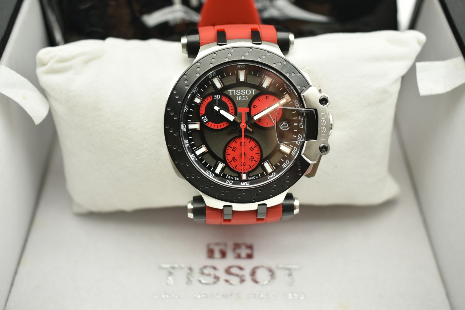 NO:619464,Original single Tissot TISSOT MotoGP (original single quality) TISSOT Tissot racing latest series sports T.417.27.057.00 equipped with 316 stainless steel case + sapphire glass + imported silicone strap equipped with original pin buckle, using imported multi-functional quartz chronograph movement size 42m/10m, real photo of Swiss multi-function quartz watch,,,tissot19860909原 单 天梭 TISSOT MotoGP(原单品质) TISSOT 天梭竞速最新系列 运动 T.417.27.057.00 配置316精钢鑫表壳+蓝宝石玻璃+进口硅胶带 配备原装针扣,采用进口多功能石英计时码机芯 尺寸42m/10m ,瑞士多功能石英腕表真实实物图拍摄,,,tissot,Watch