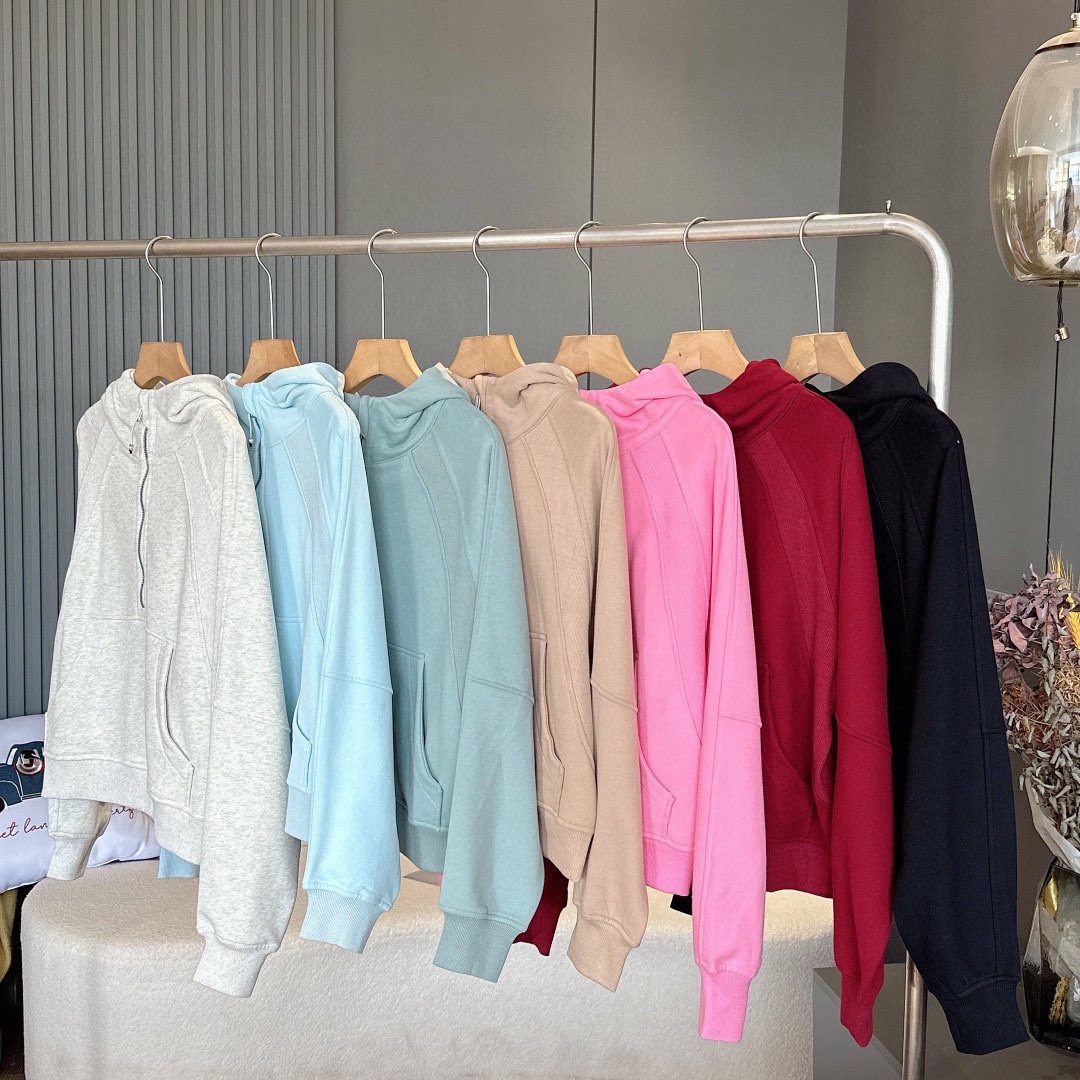 high-neck half-zip hoodie featuring a tailored - Comprehensive 8