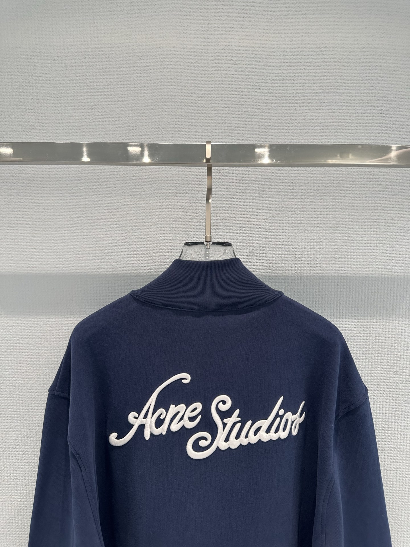 Acne Studios Embroidered Logo Sweatshirt - Comfortable & Stylish Outerwear 3 i1756280668792 9688 0 9
