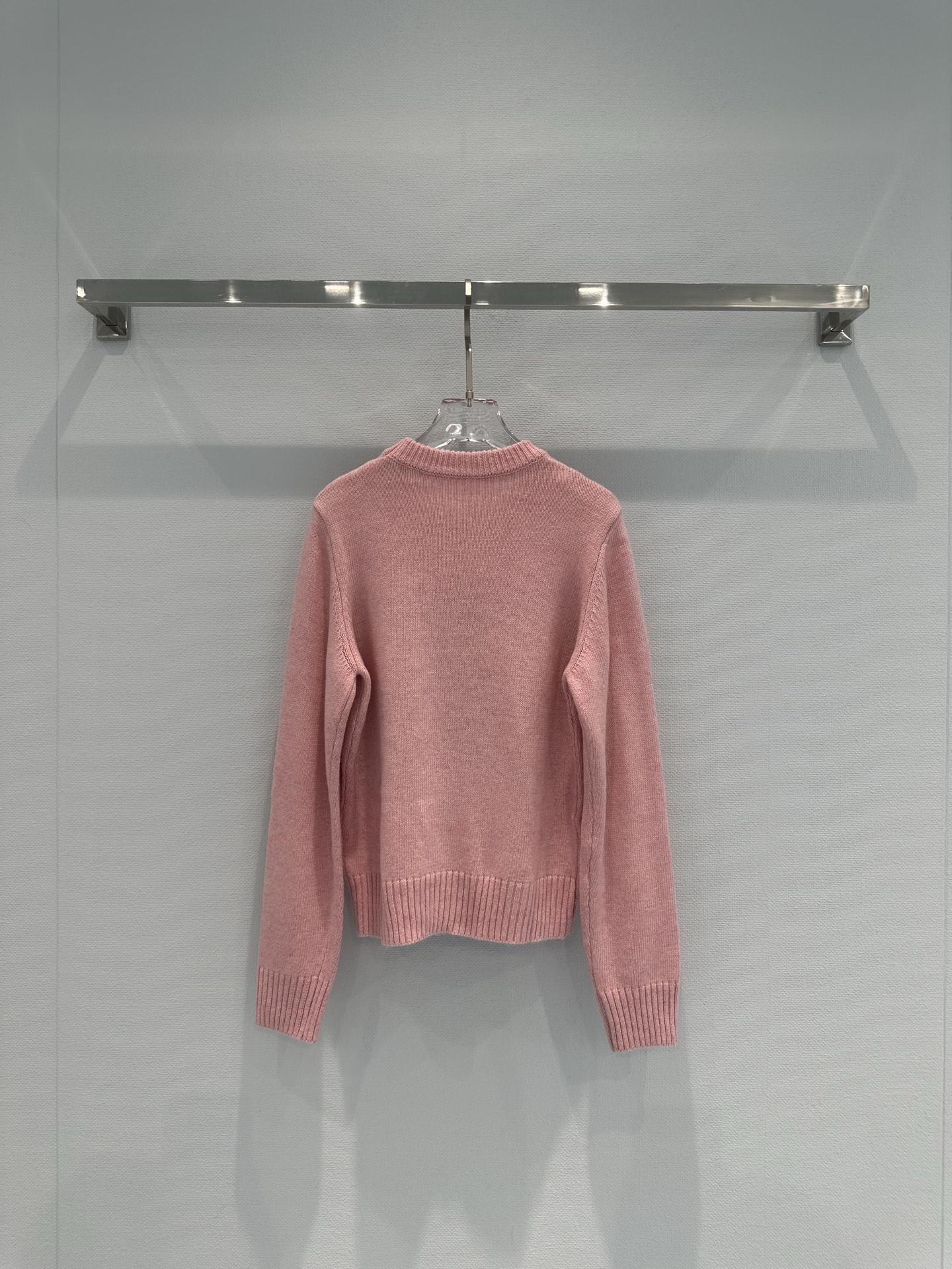 GANNI Early Autumn Pink Knit Sweater with Dog and Heart Detail - Charming 9 i1756462265280 695 0 12