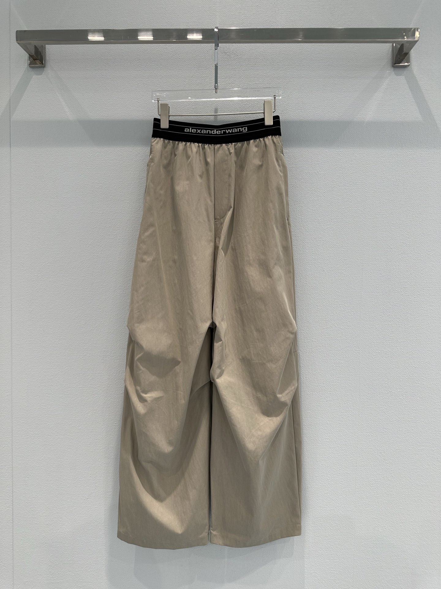 Alexander Wang Women's Logo Waistband Casual Work Pants - Stylish and Comfortable 4 i1757840180392 4043 0 1