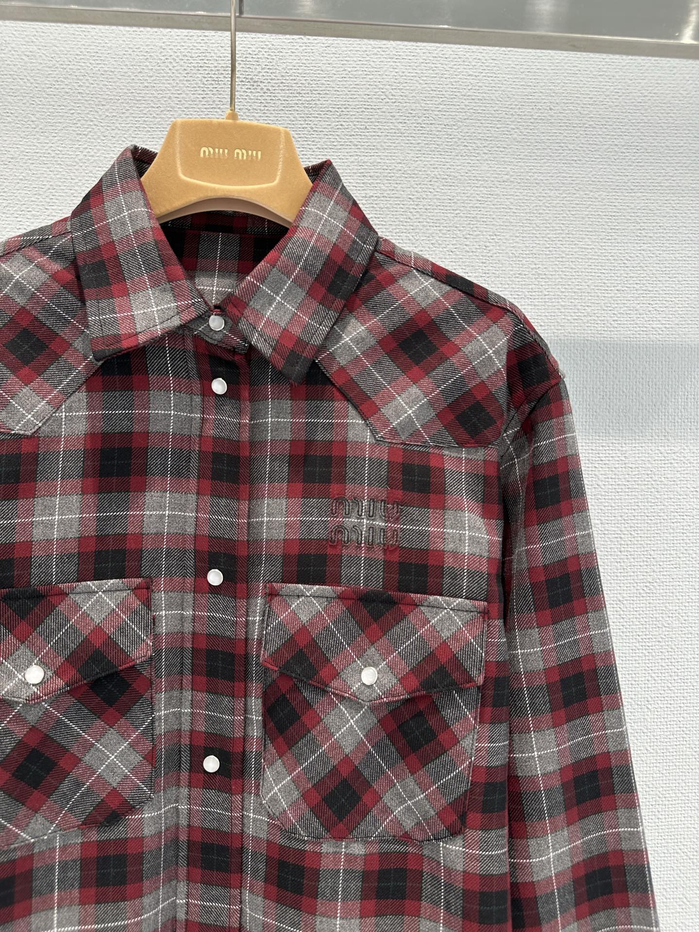 Miu Miu Cropped Plaid Shirt, Long Sleeve Button-Down, Casual Style 6 i1761038018551 8925 0 5
