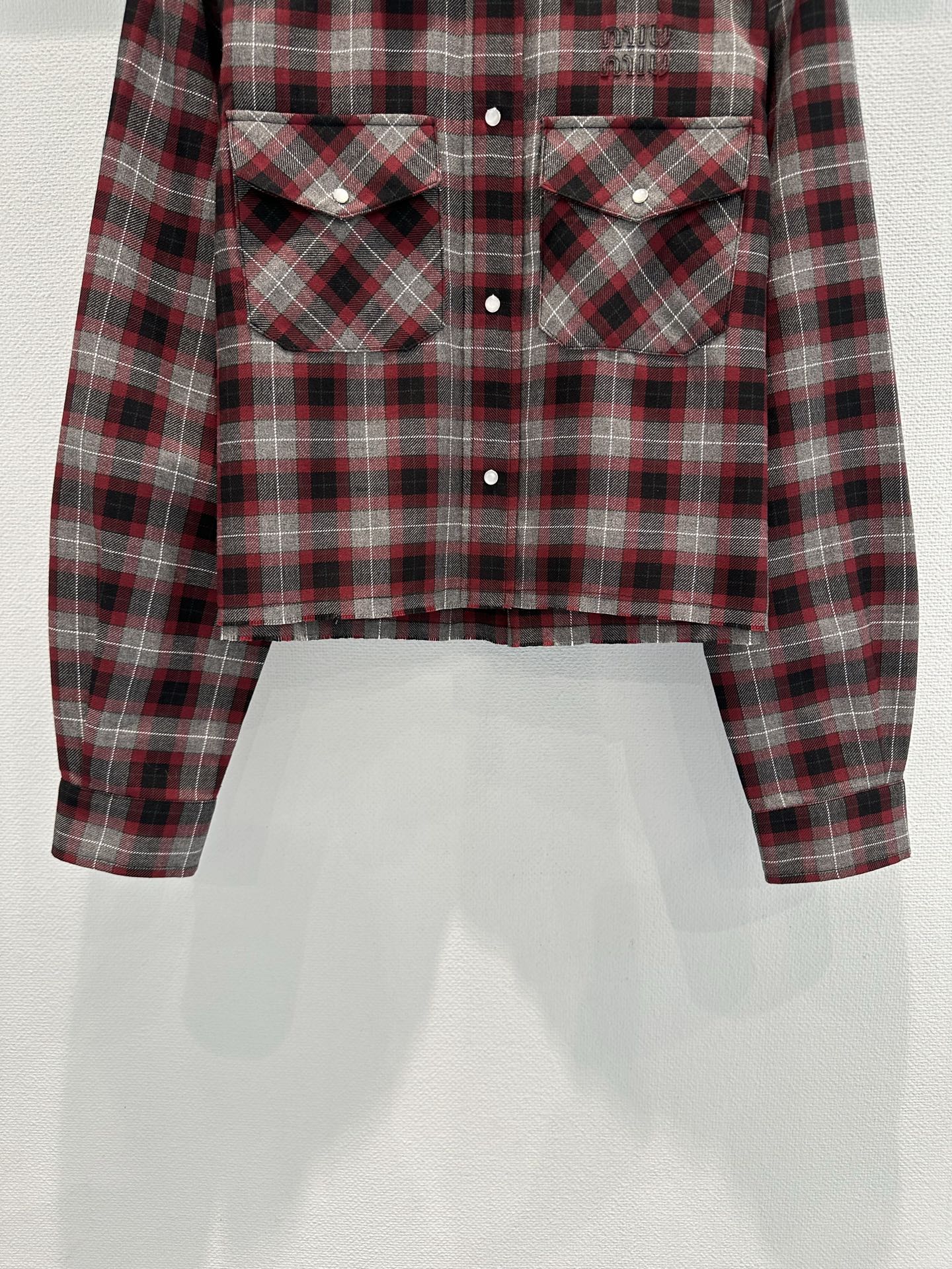 Miu Miu Cropped Plaid Shirt, Long Sleeve Button-Down, Casual Style 5 i1761038021747 4273 0 4